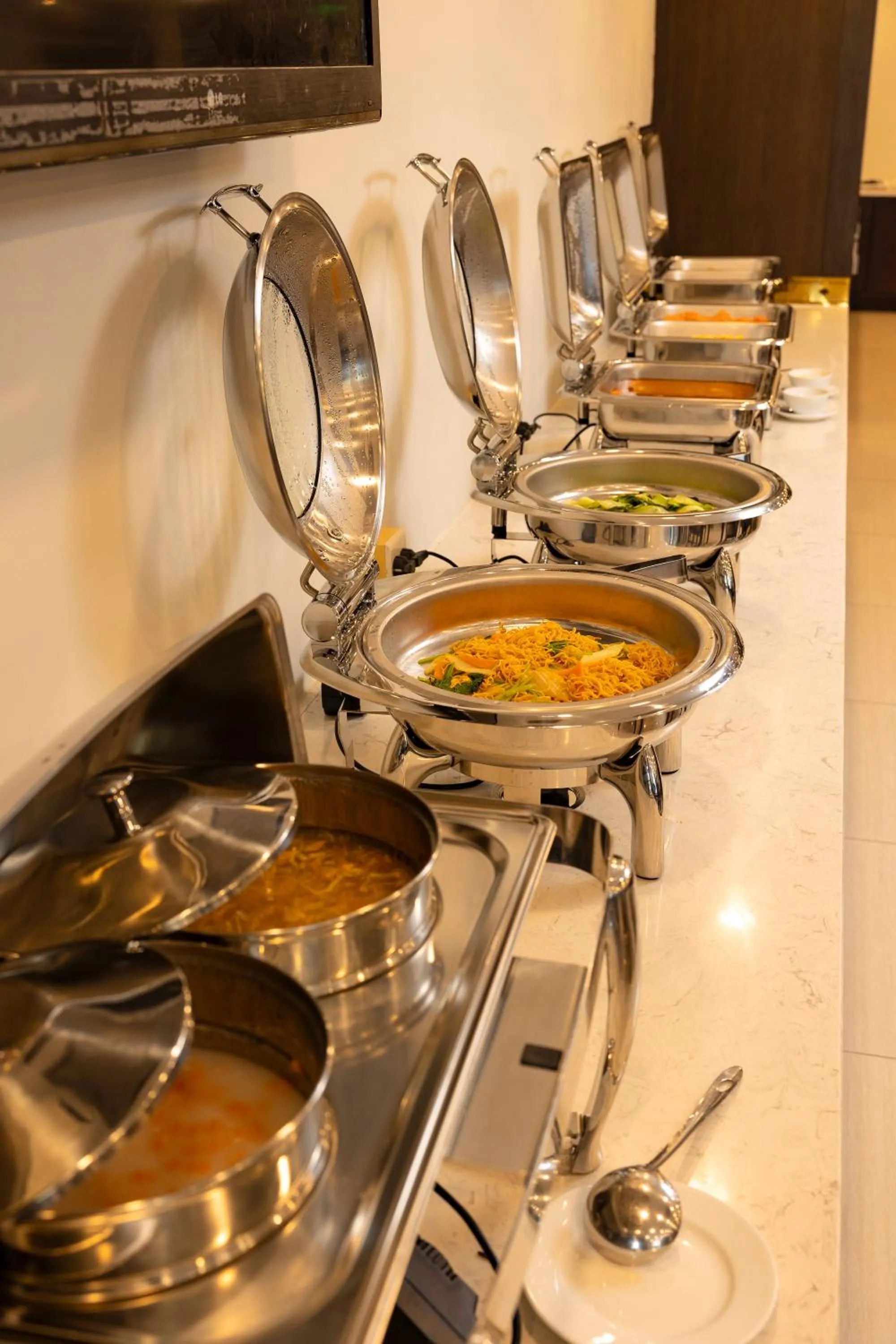 Restaurant/places to eat in Navy Hotel Nha Trang