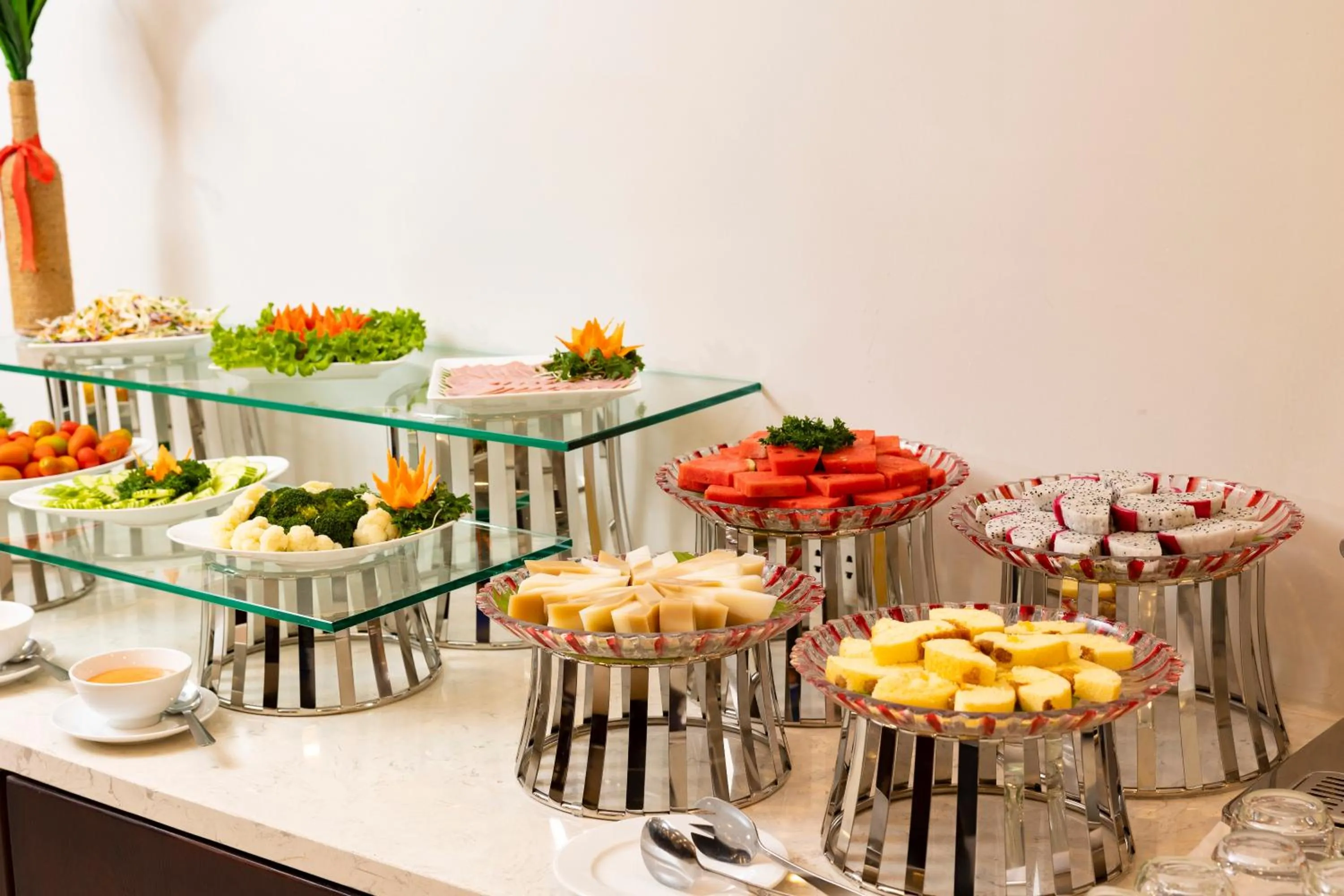 Restaurant/places to eat in Navy Hotel Nha Trang