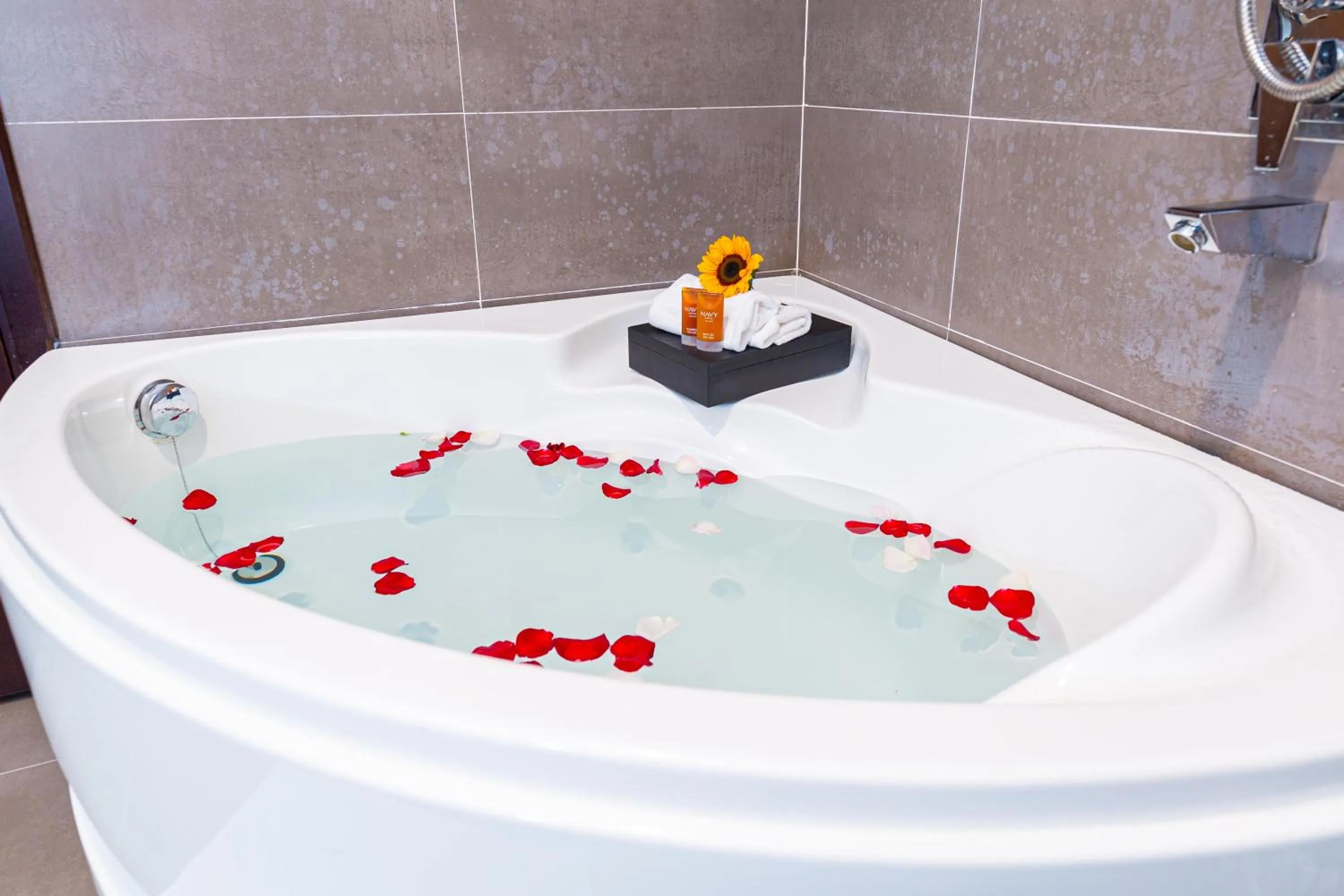 Hot Tub in Navy Hotel Nha Trang