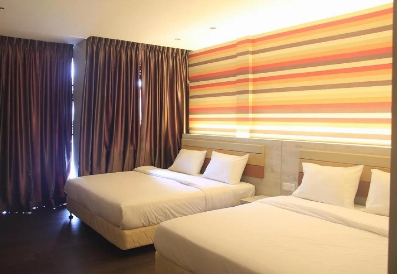 Bed in Merge Summit by Secoms