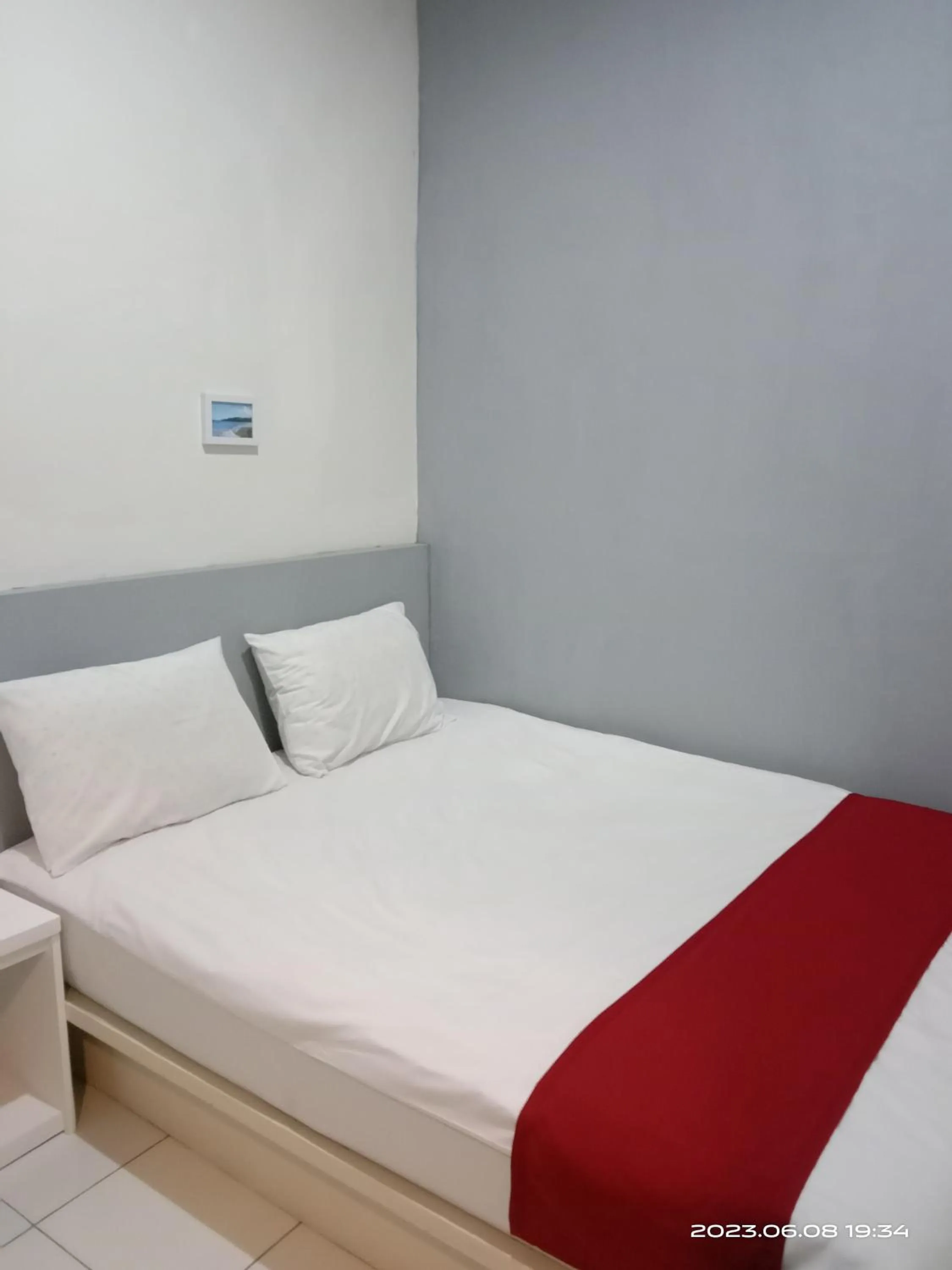 Bed in Poppies Senggigi Hostel