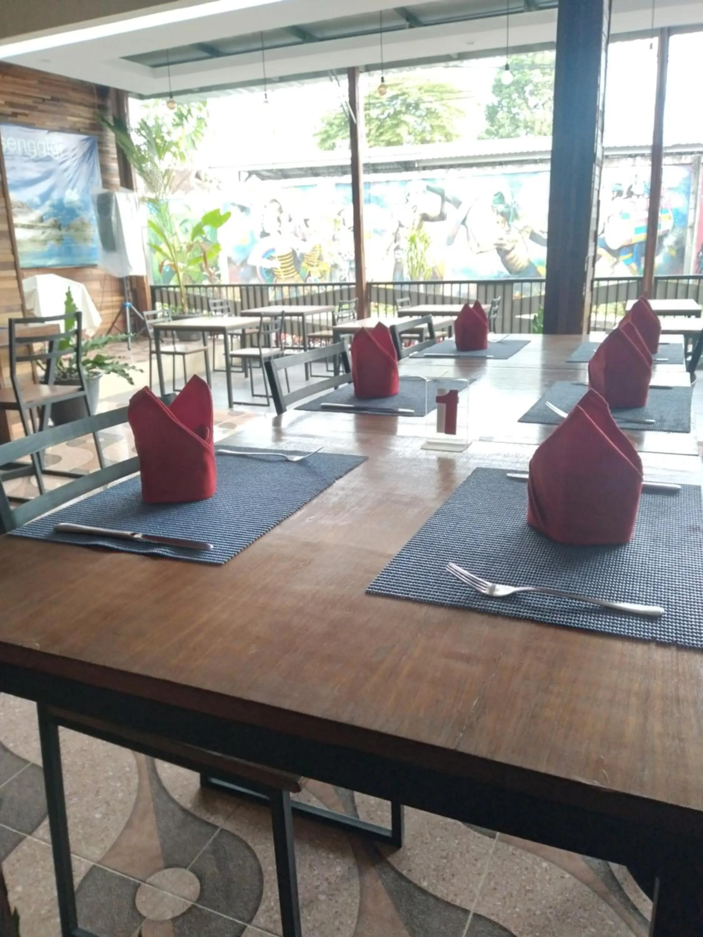Restaurant/places to eat in Poppies Senggigi Hostel
