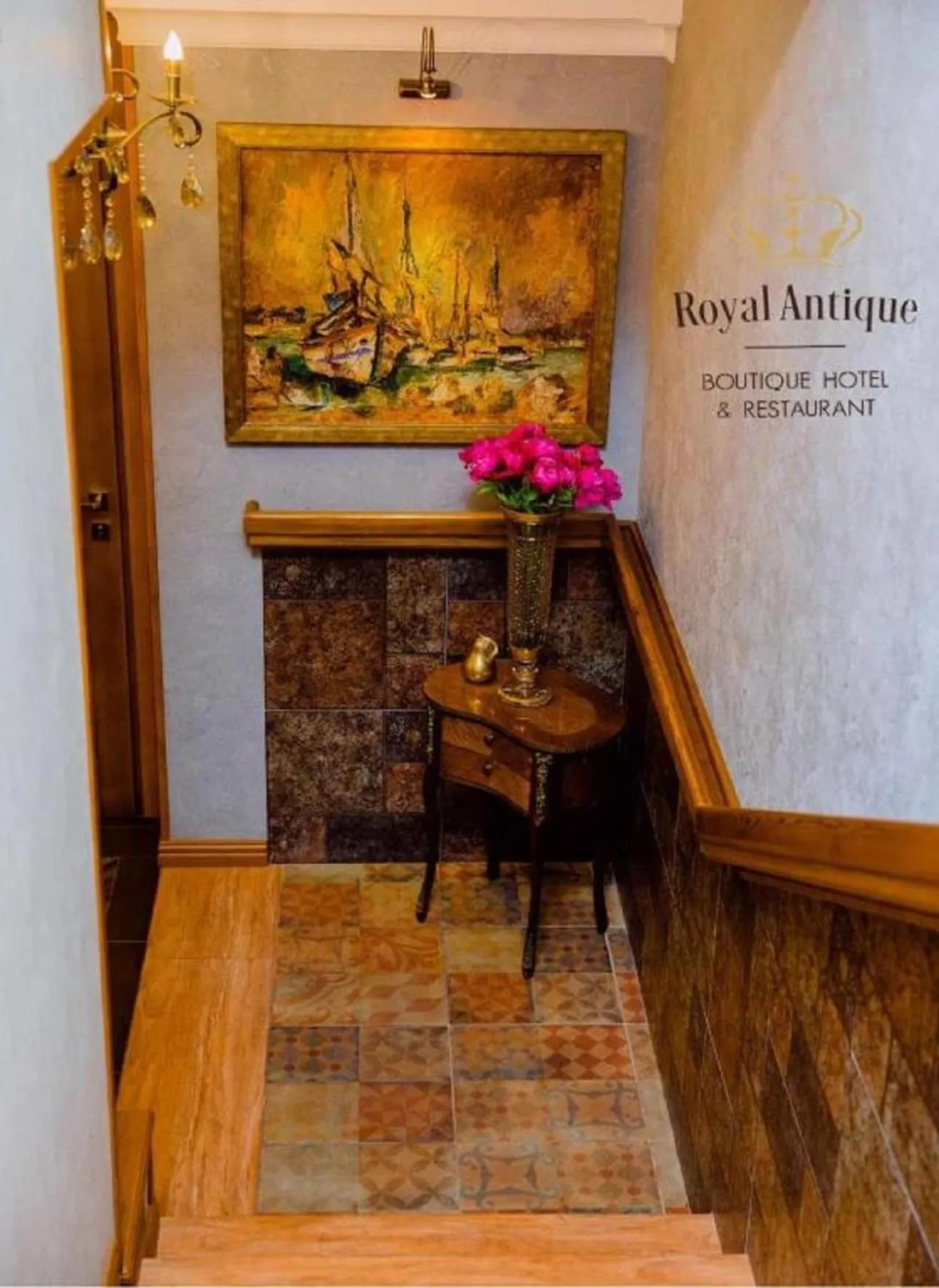 On site in Royal Antique Boutique Hotel