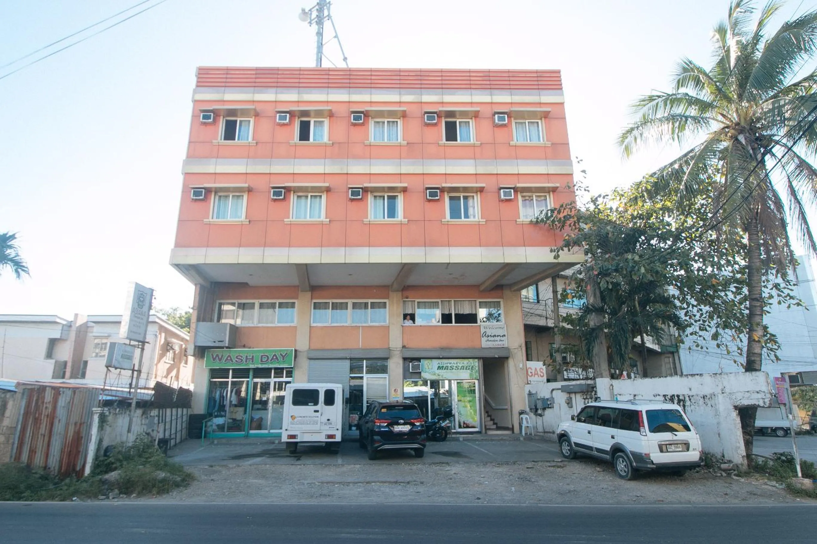 Property building in RedDoorz @ Asiana Pension Inn Mandaue City