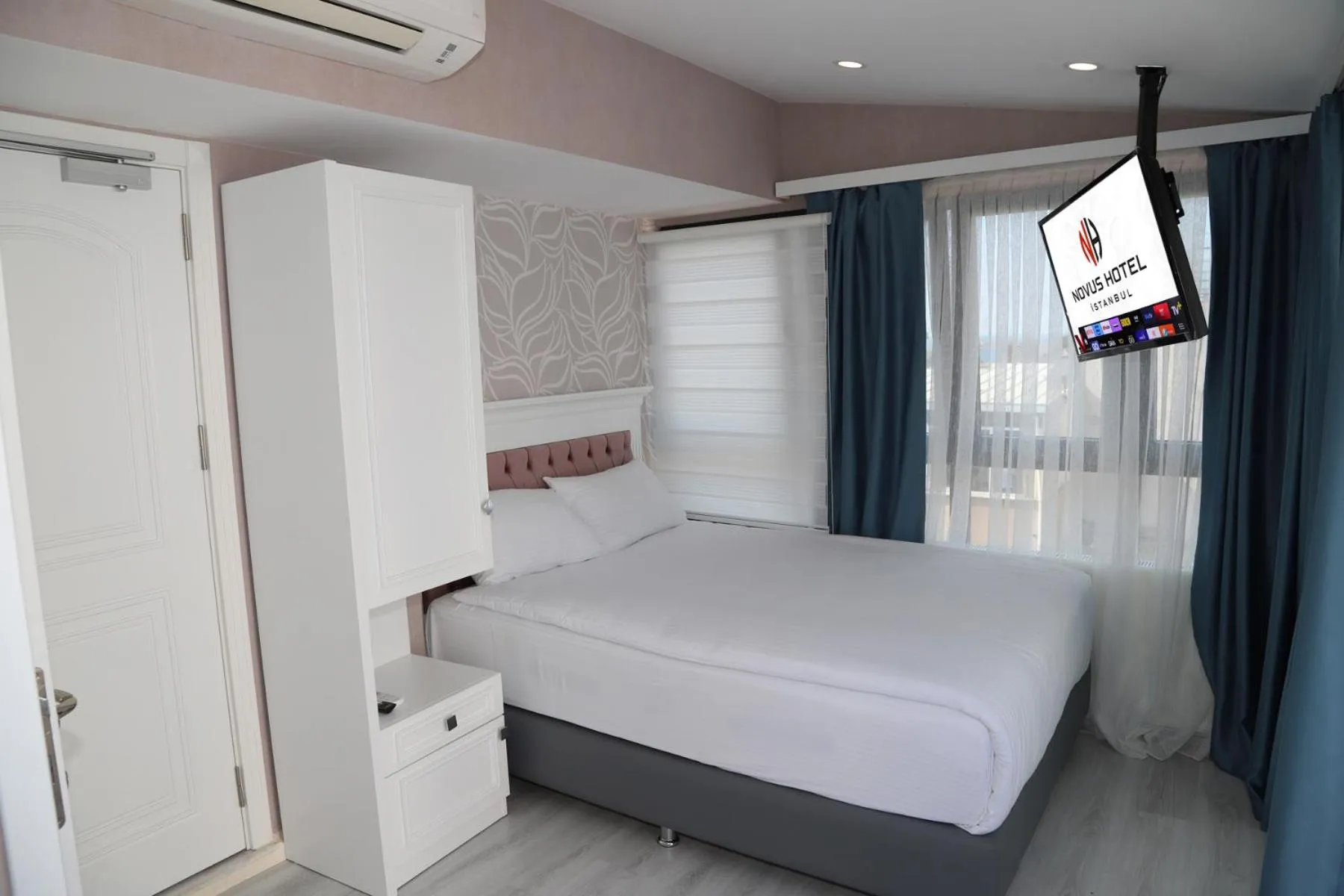 Bed in Novus Hotel İstanbul