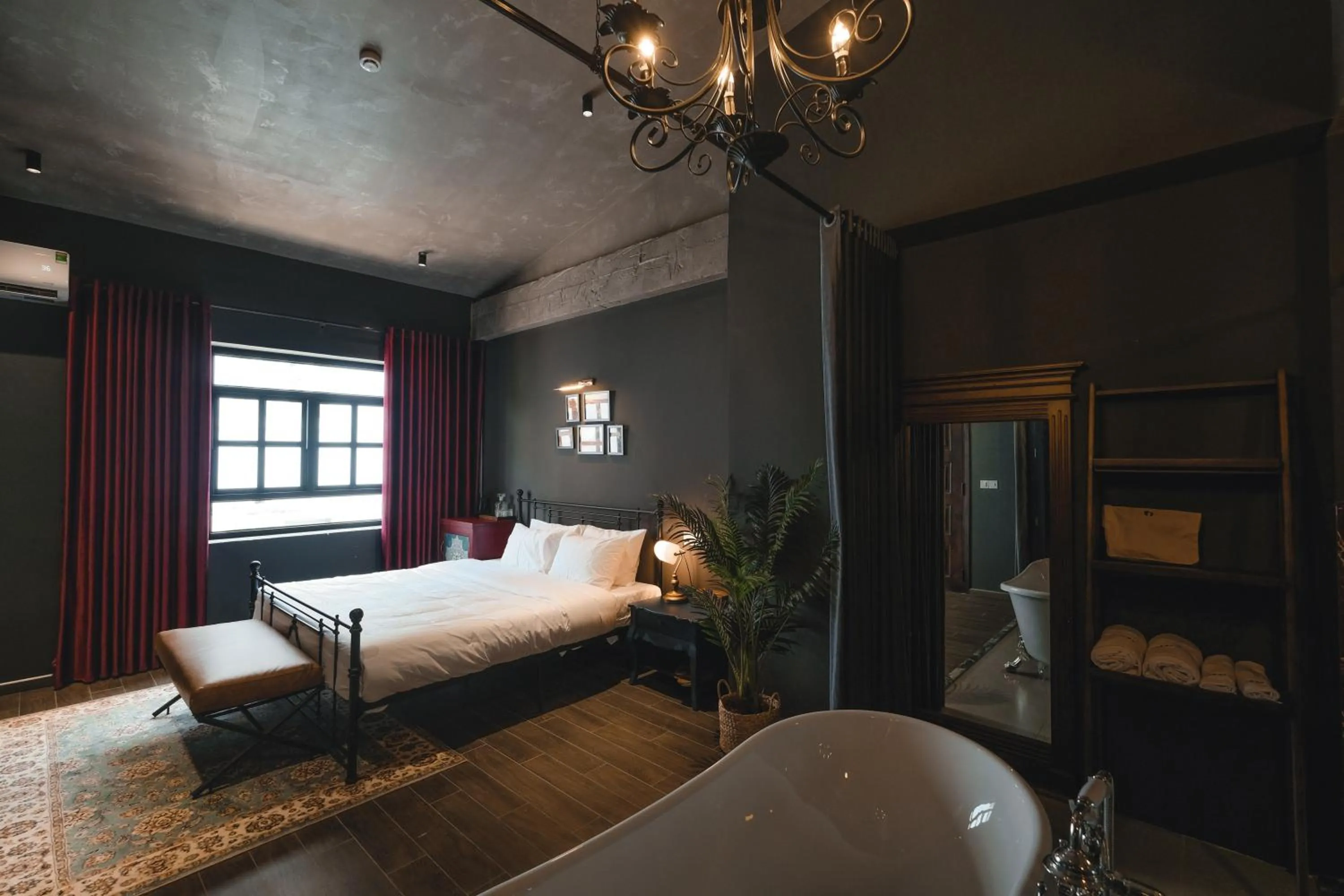 Bedroom, Bed in The Chum Boutique