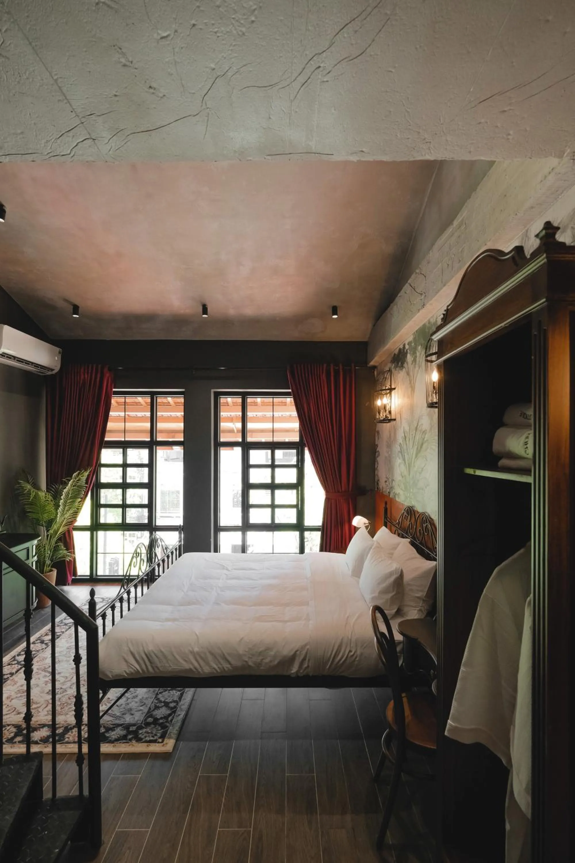 Photo of the whole room, Bed in The Chum Boutique