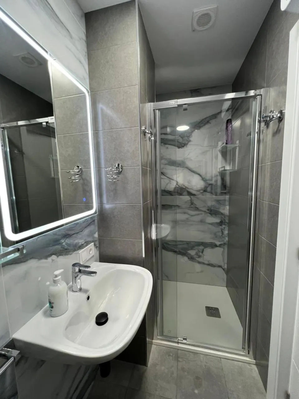 Shower in Carcaixent 24