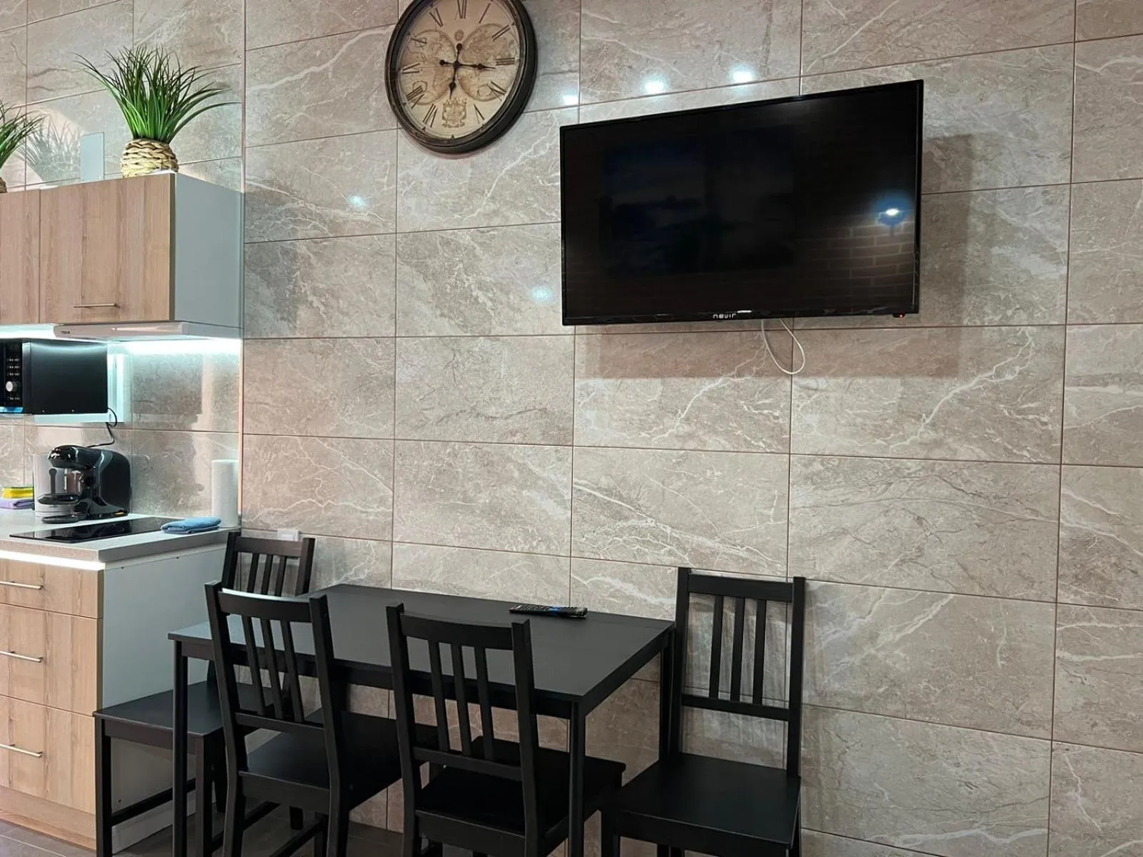 TV and multimedia in Carcaixent 24