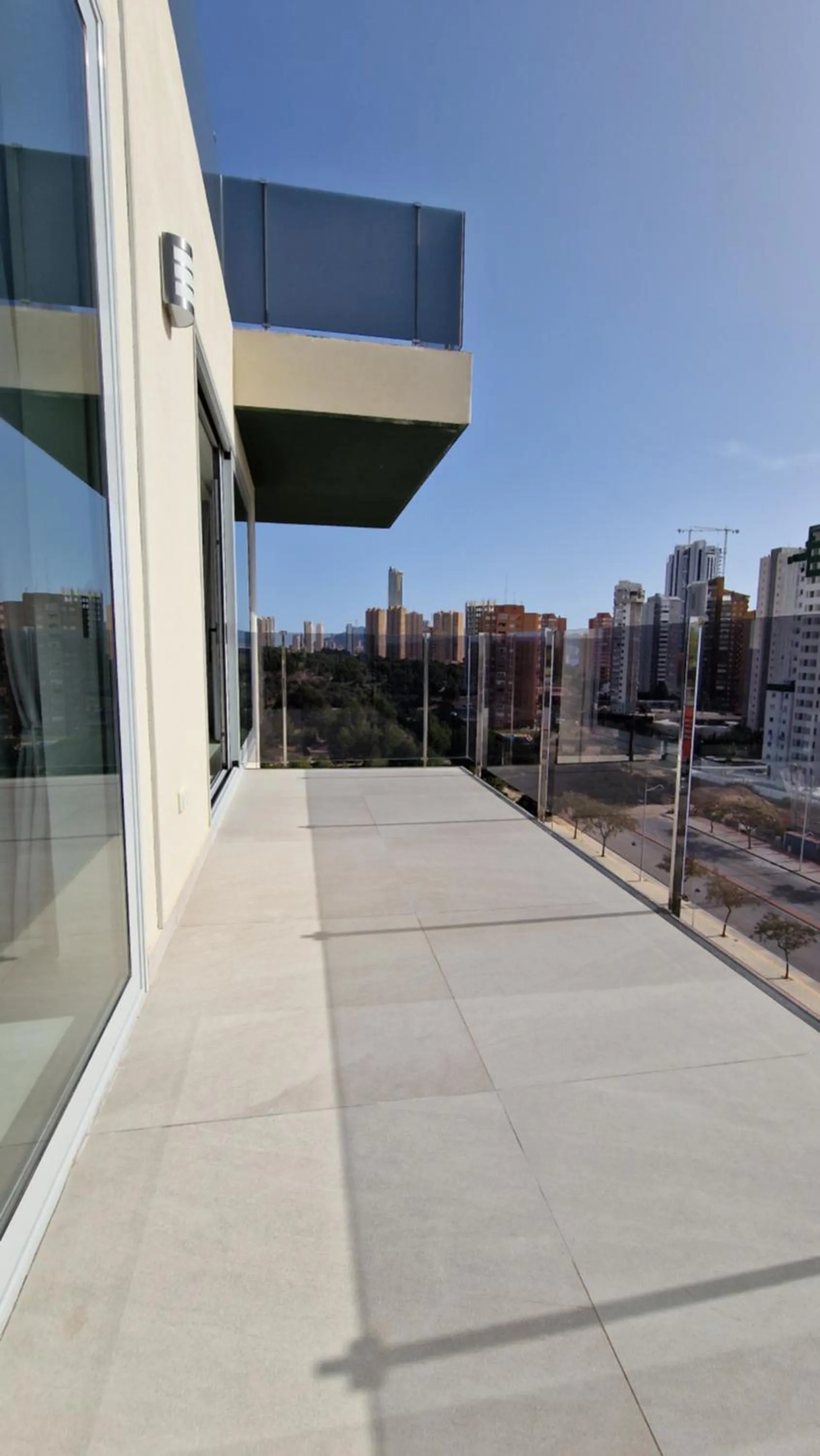 APARTAMENTOS OASIS DE LA CALA