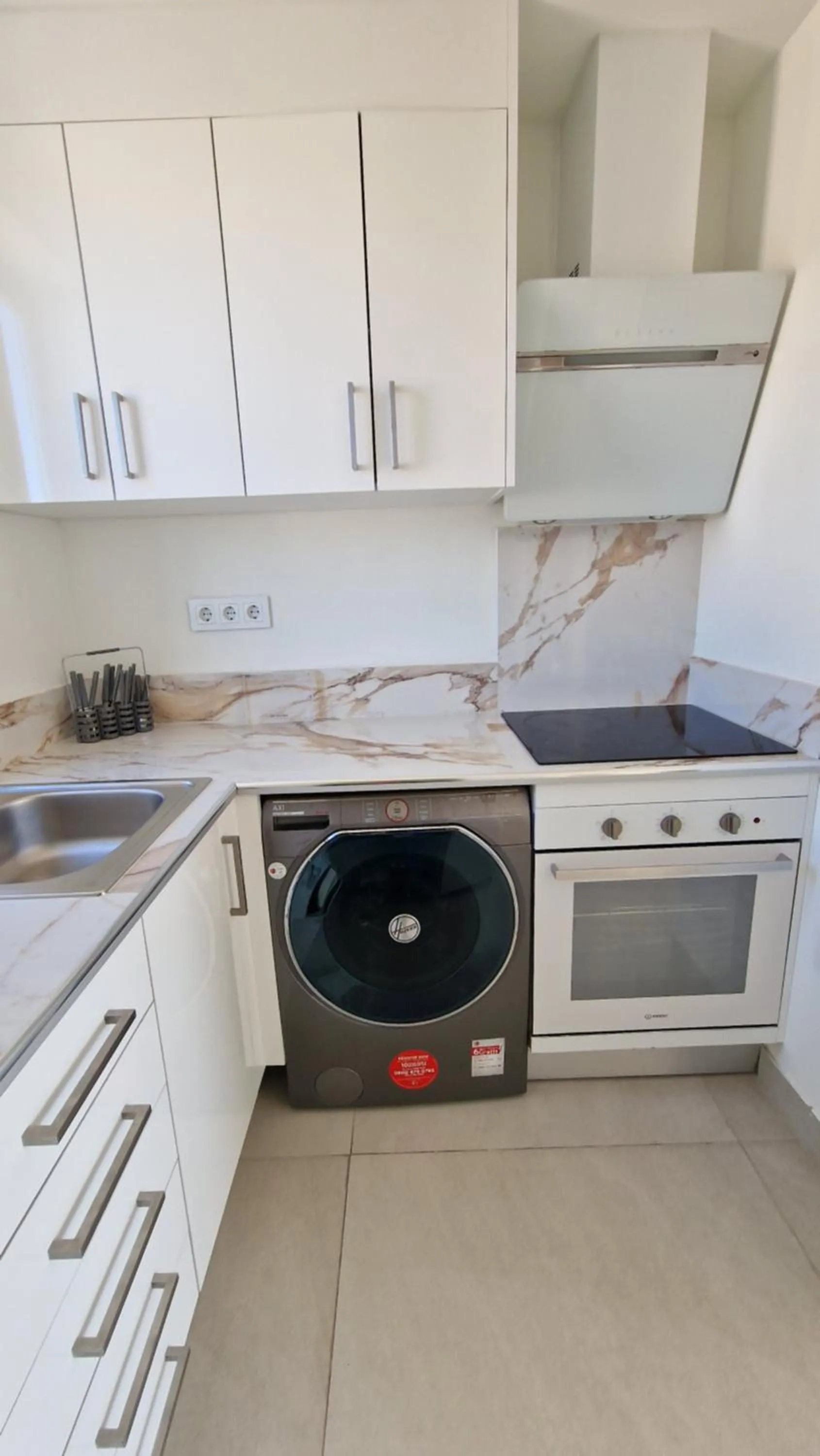 APARTAMENTOS OASIS DE LA CALA