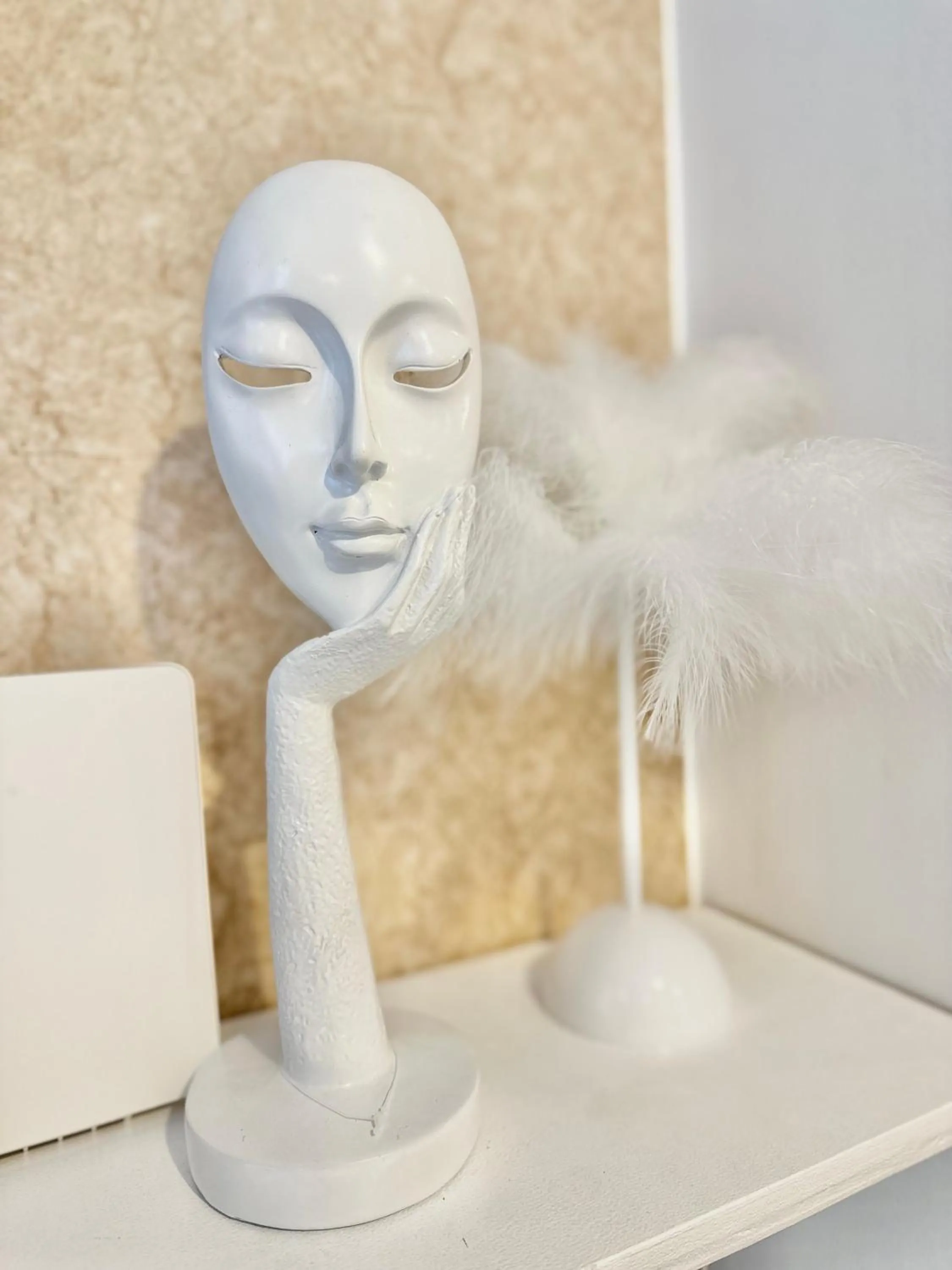 Scandinavian 1 BR beside SM CDO w POOL and Netflix