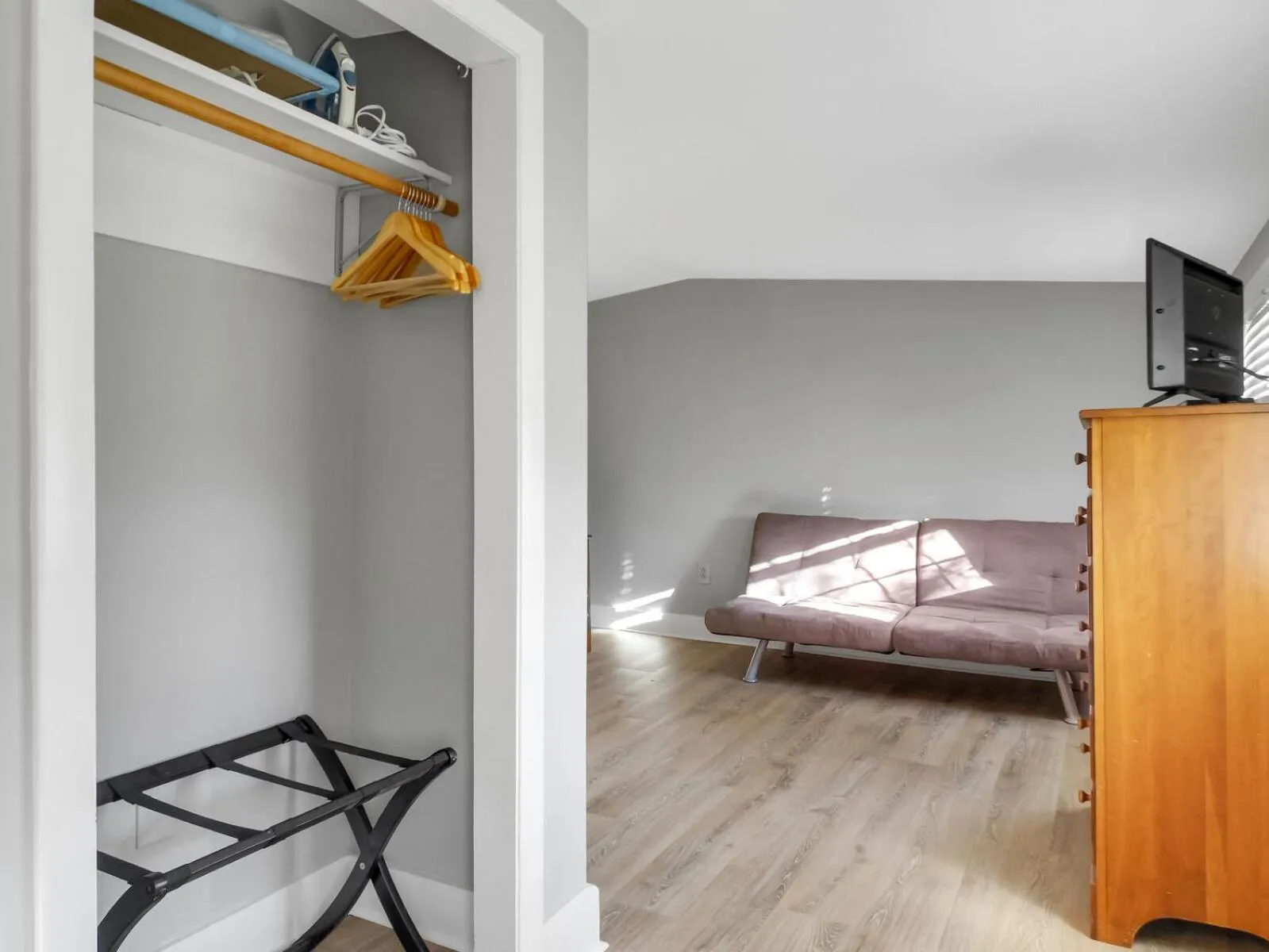 Bed in The Thistle Inn