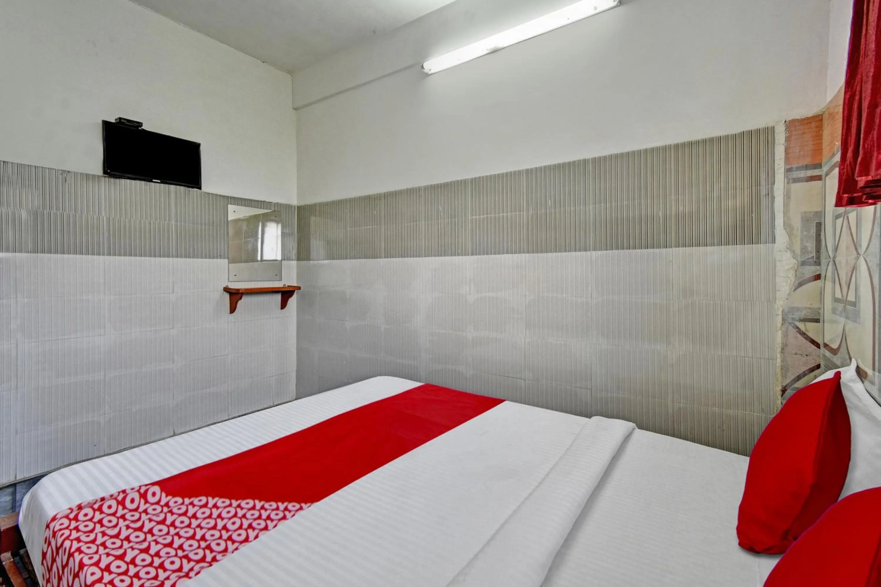 Bedroom, Bed in Hotel O RKR Residency
