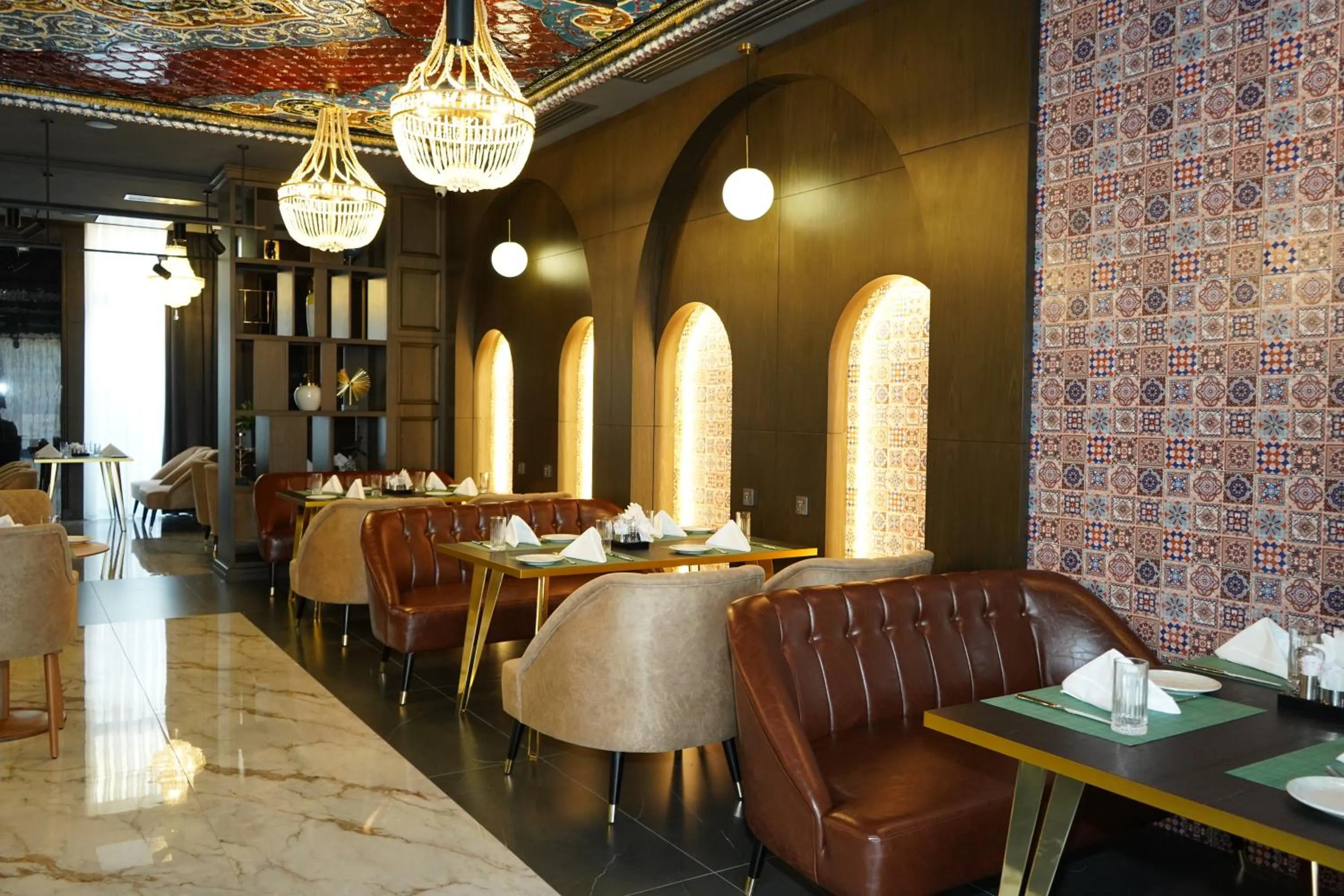 Restaurant/places to eat in Bentley Hotel Tashkent