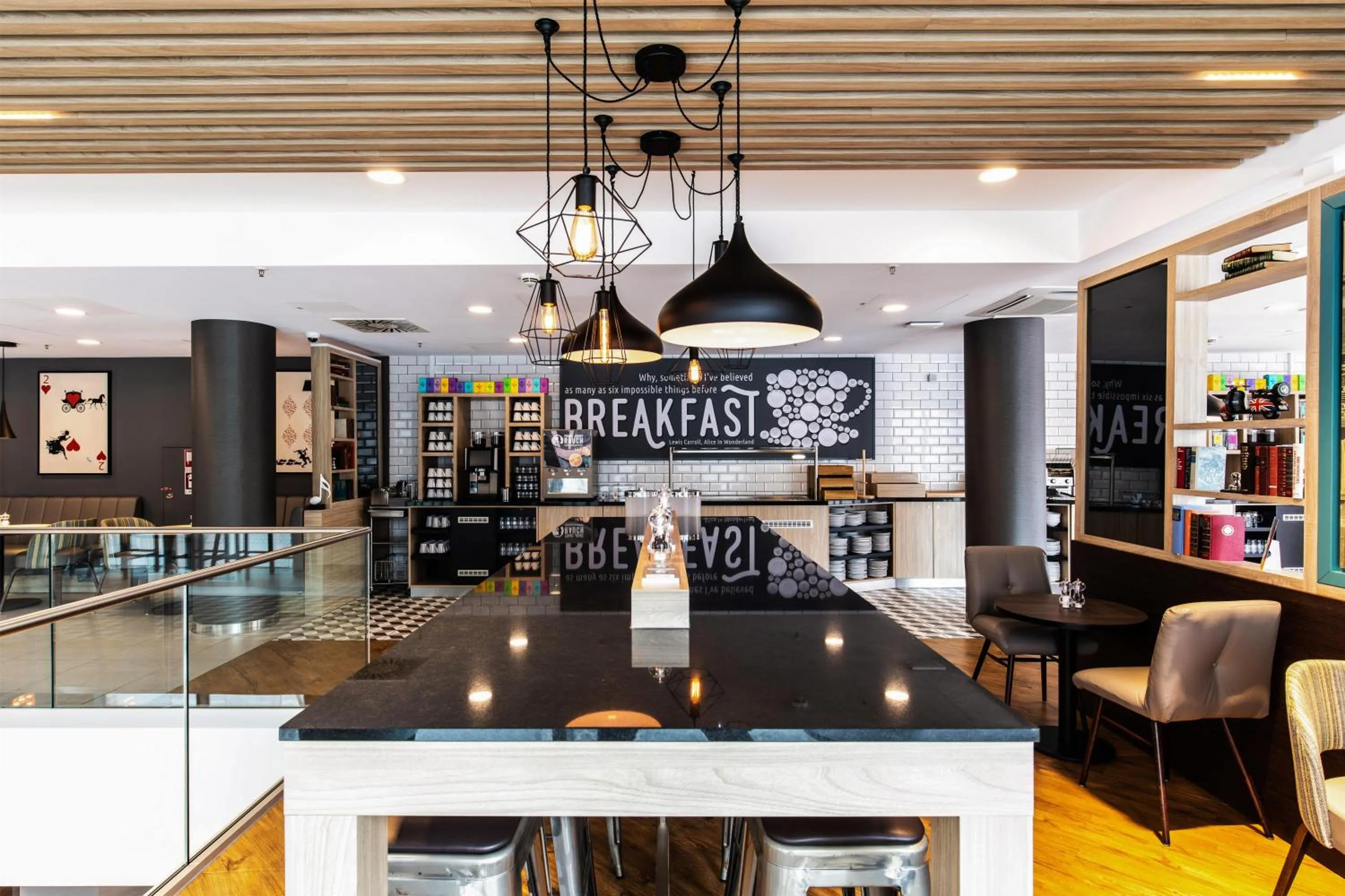 Restaurant/places to eat in Premier Inn Hamburg City Hammerbrook