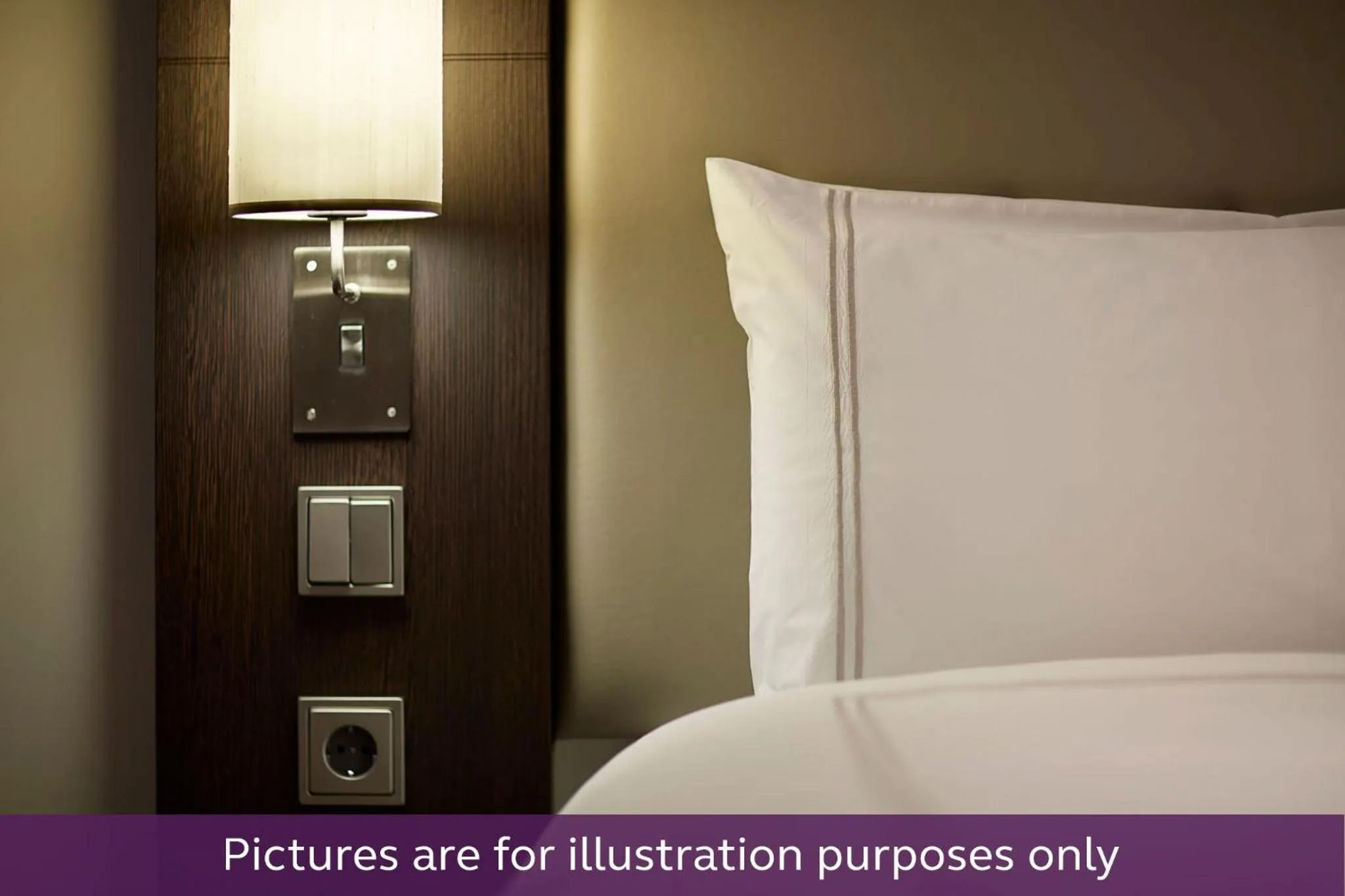 Bed in Holiday Inn Express Hamburg - City Hauptbahnhof