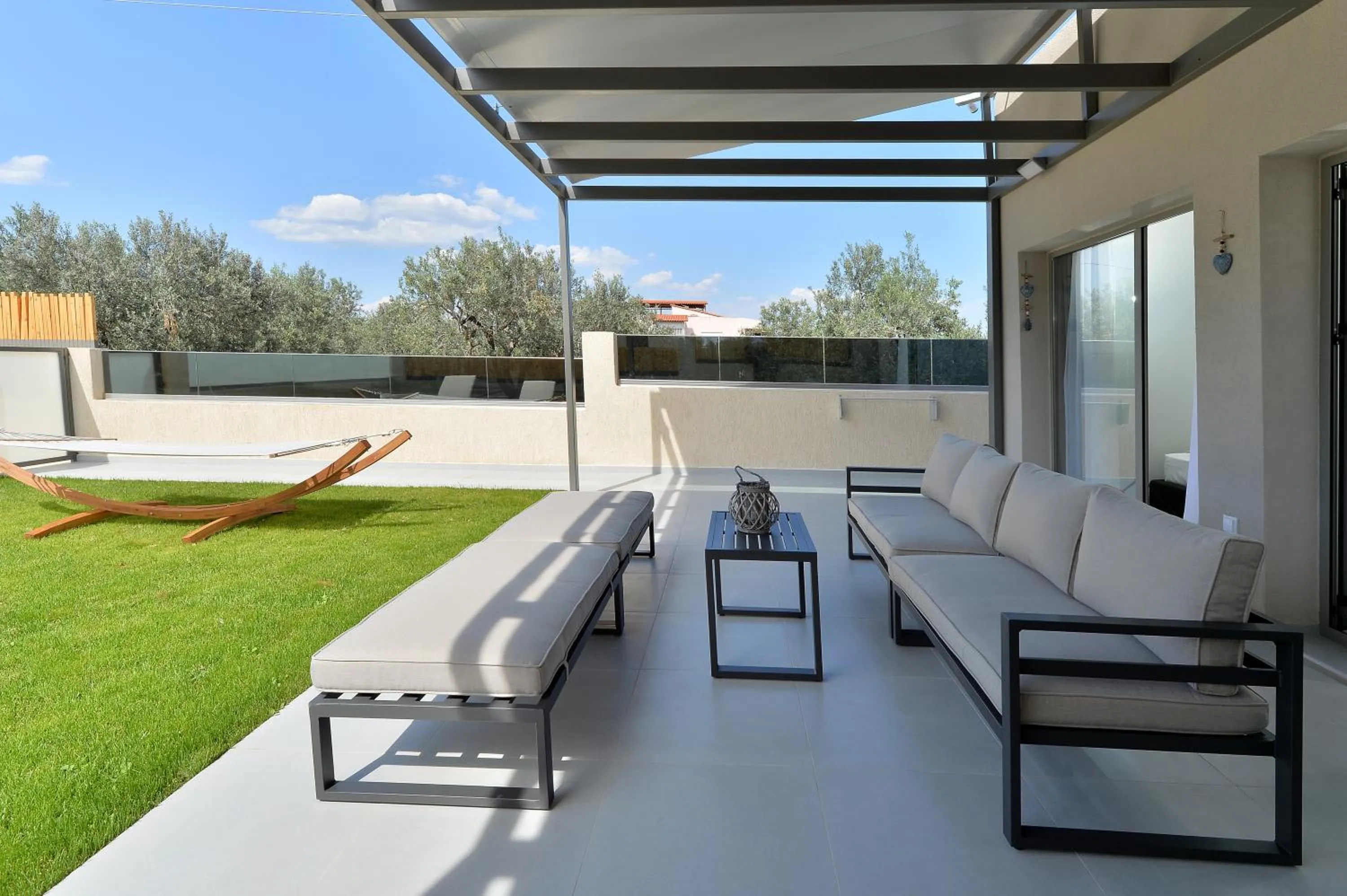 Day in Swan Paradise Residences