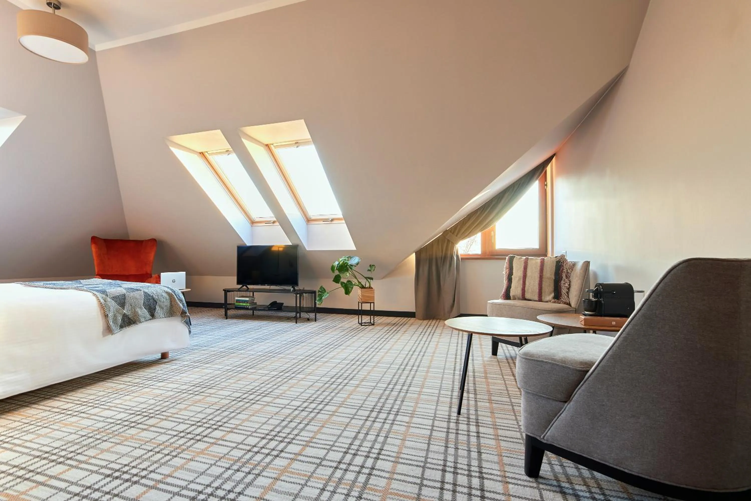 Photo of the whole room in Kyriad Karkonosze