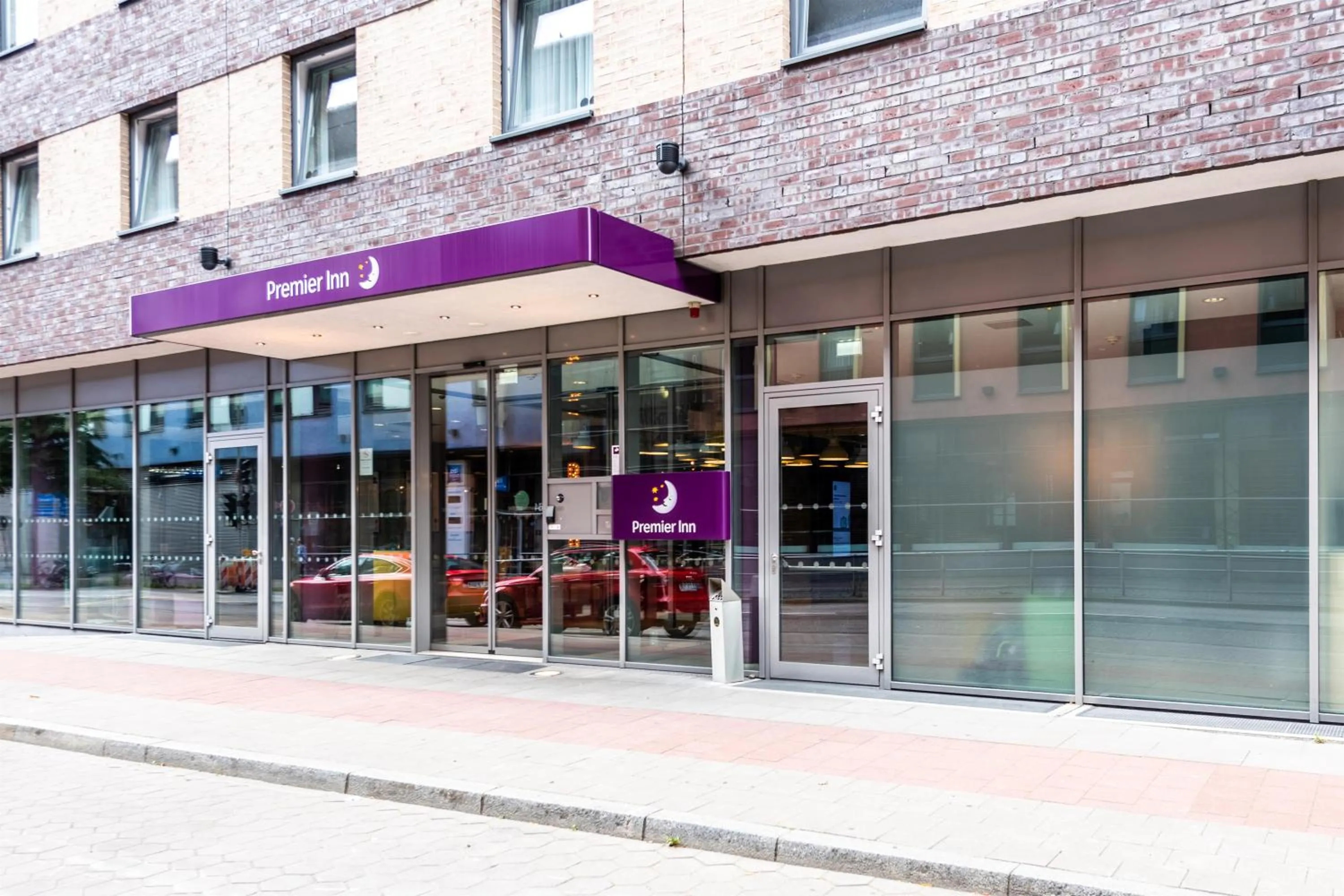 Property building in Premier Inn Hamburg City Millerntor