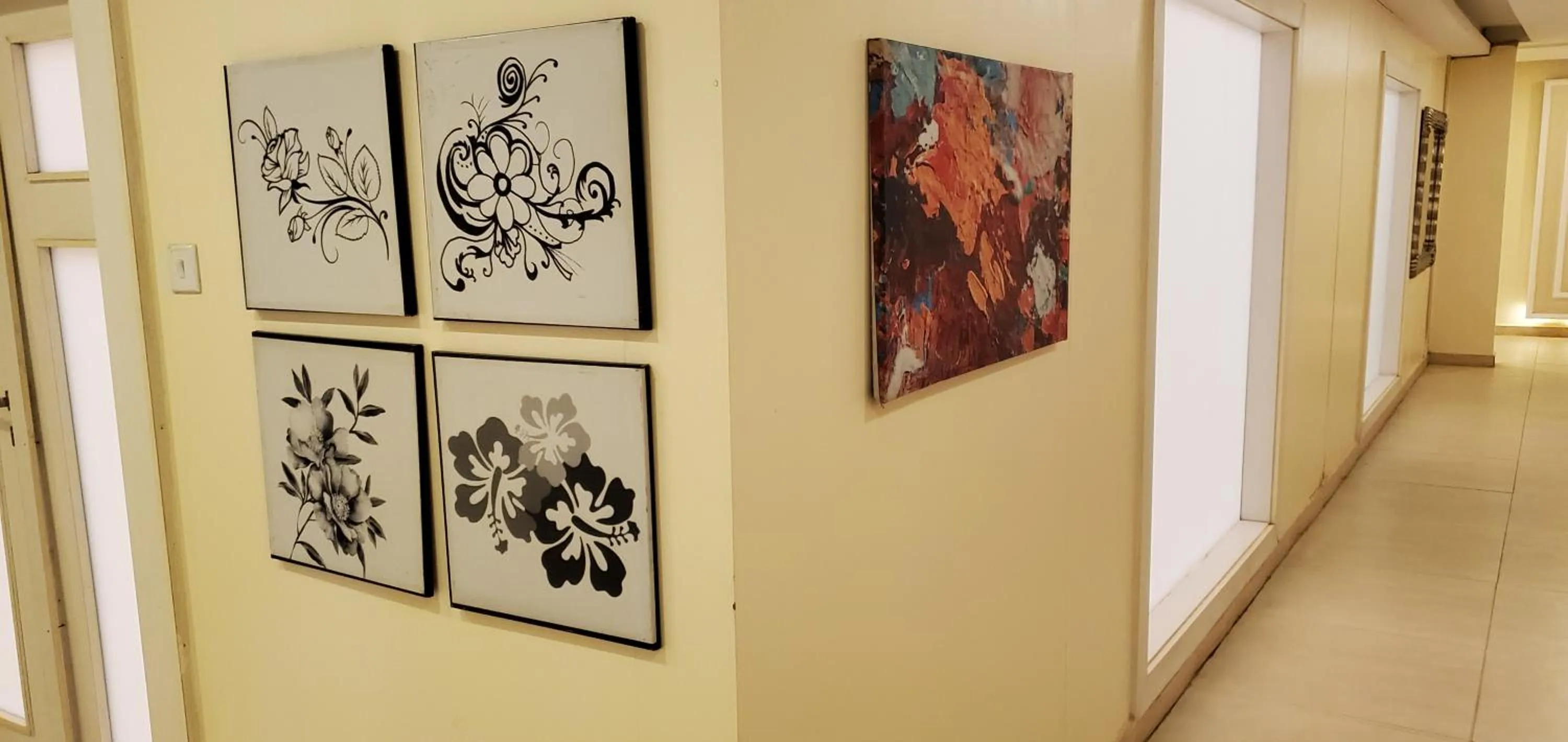 Decorative detail in The Palms Hotel