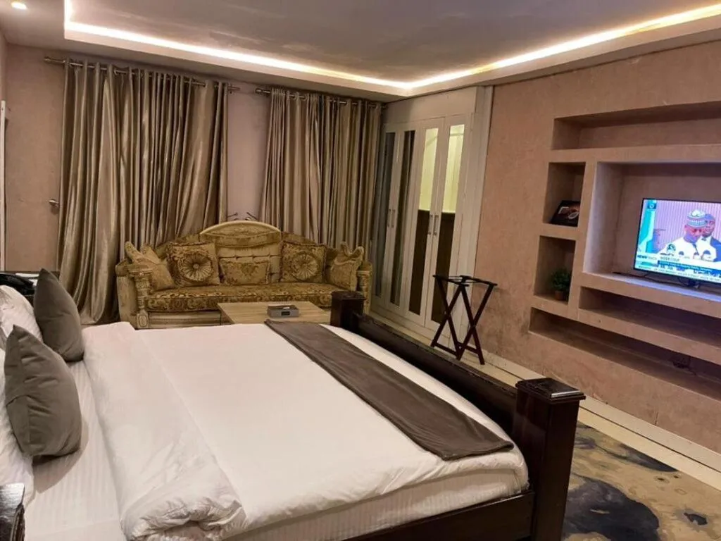 Bed in The Palms Hotel