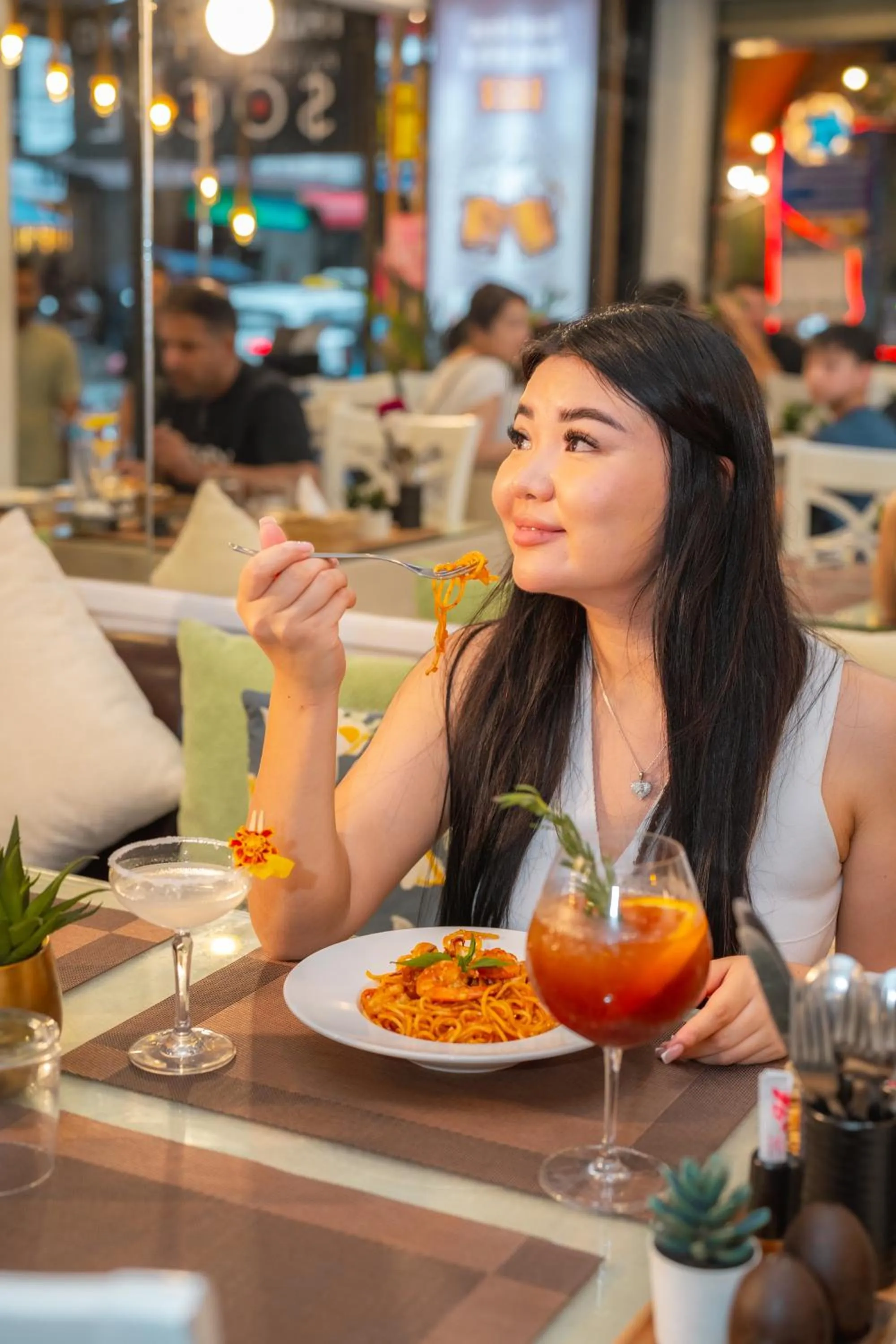 Restaurant/places to eat in Patong Social Hotel & Restaurant