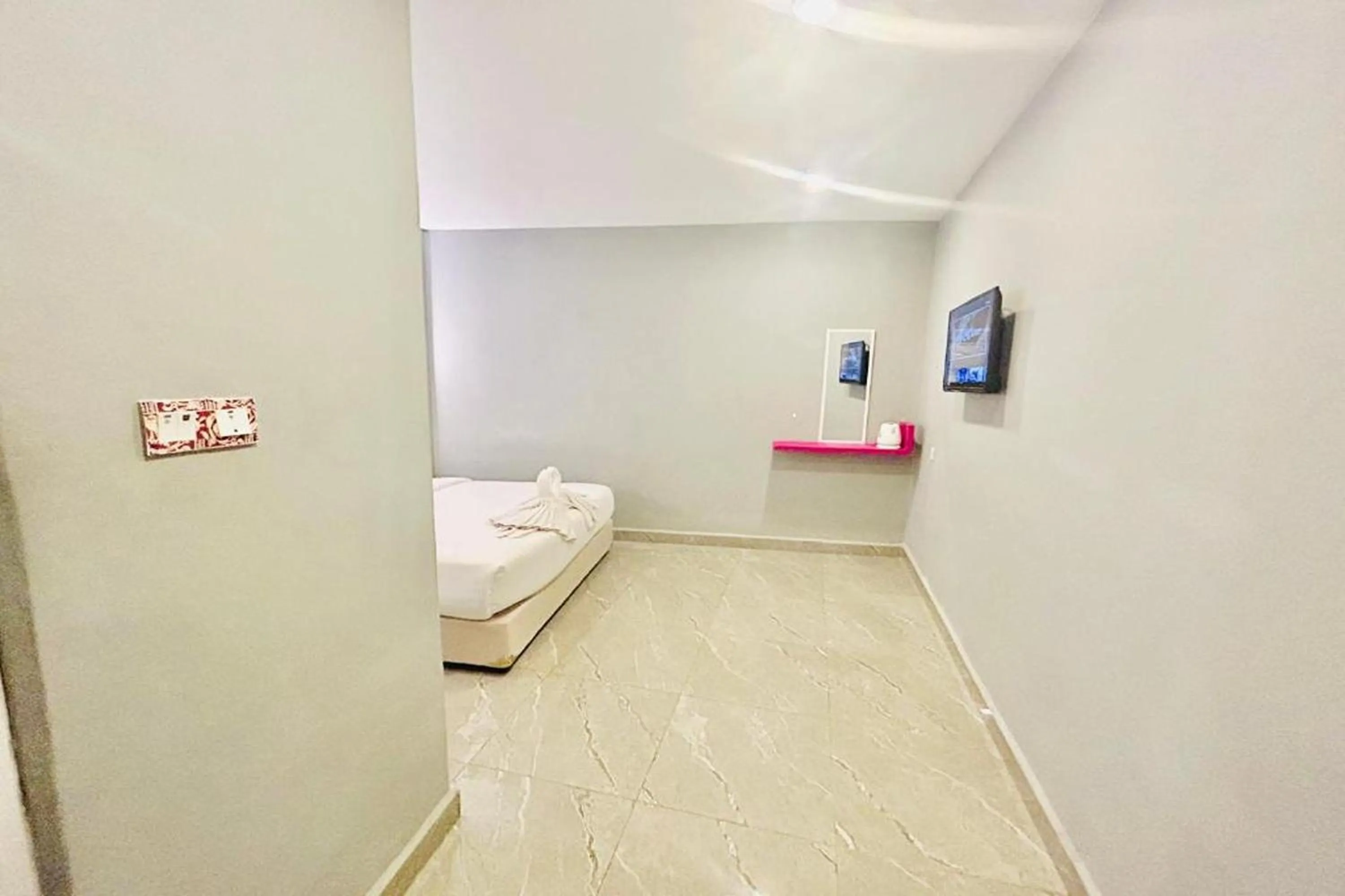 Bedroom, Bed in Hotel Dlima Inn Bukit Bintang