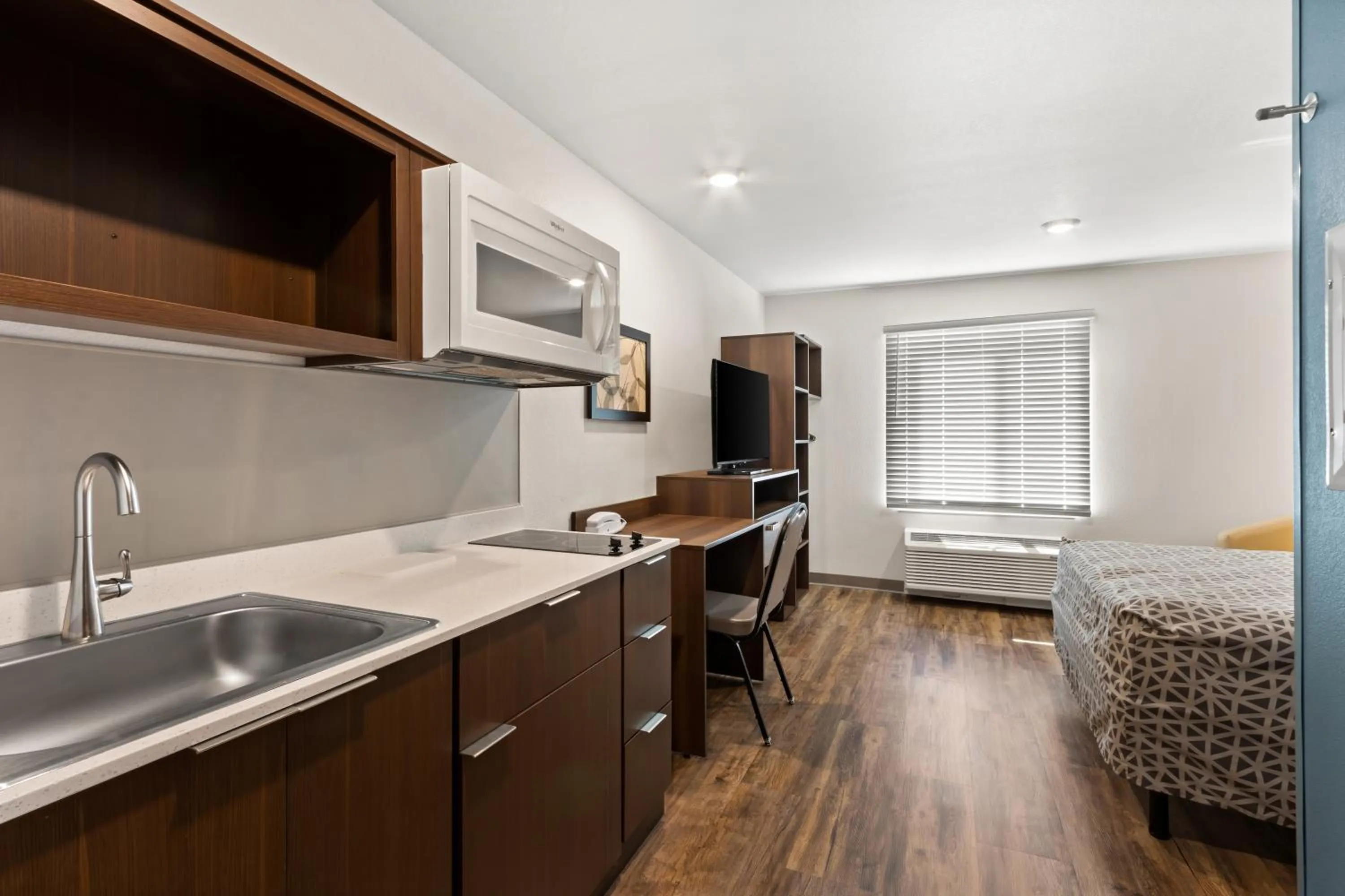 Kitchen or kitchenette in WoodSpring Suites Tolleson - Phoenix West