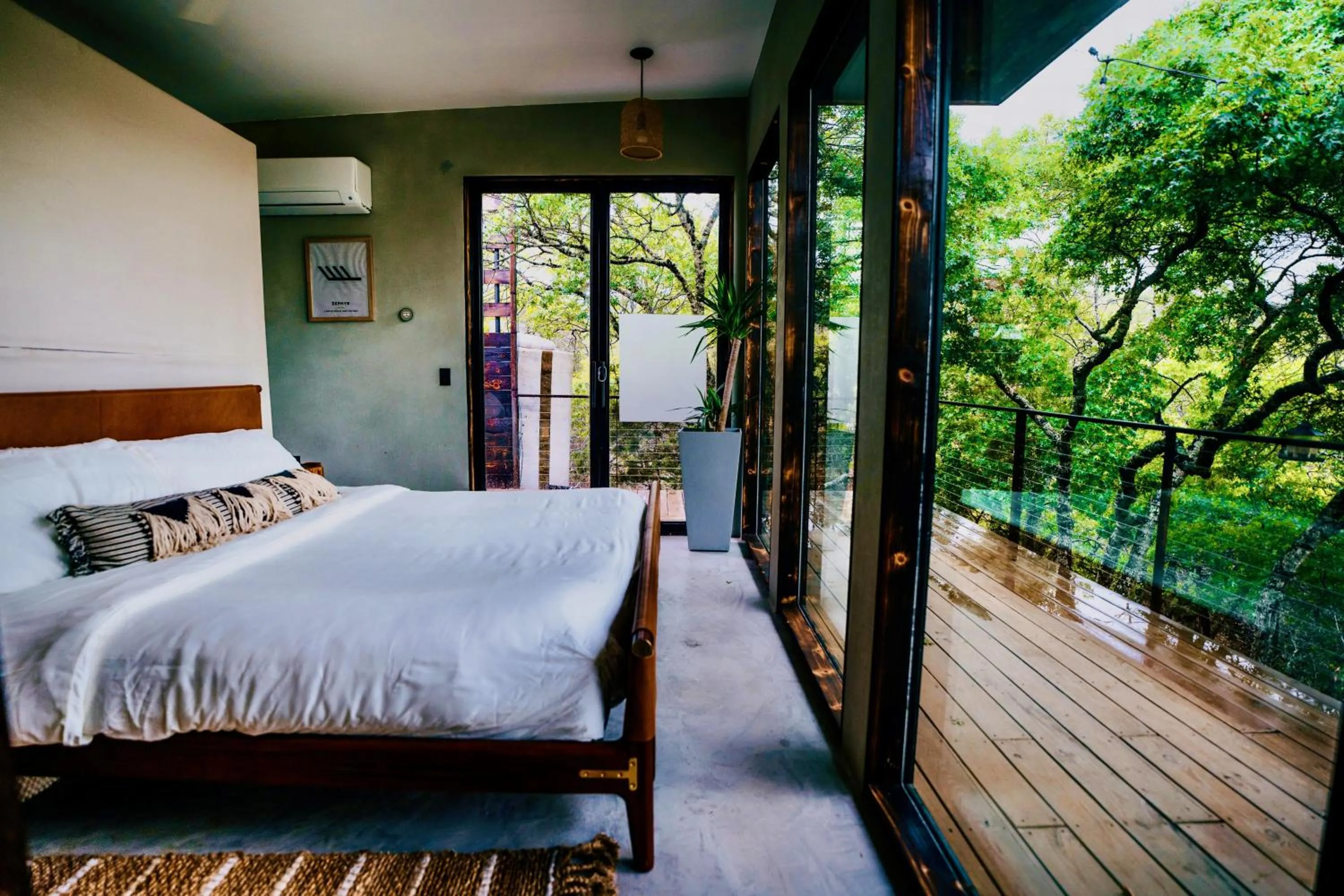 Bed in Missing Hotel