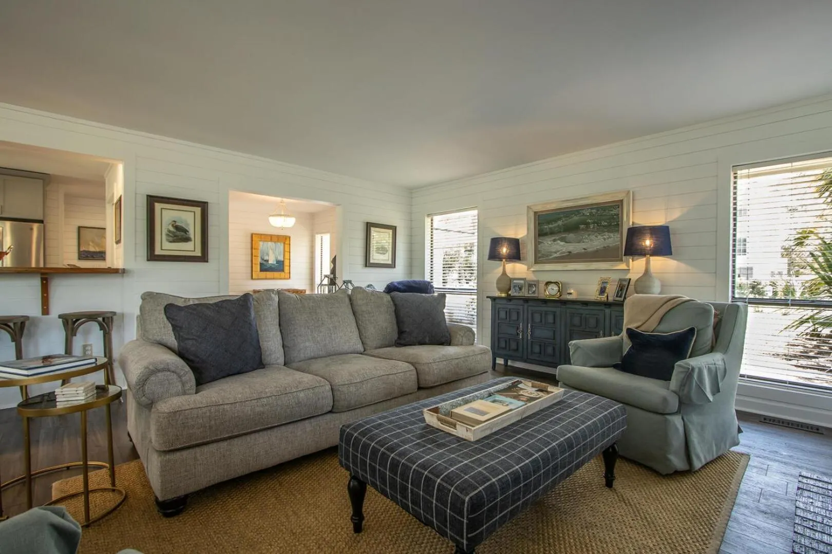 Living room in 377 Tarpon Blv