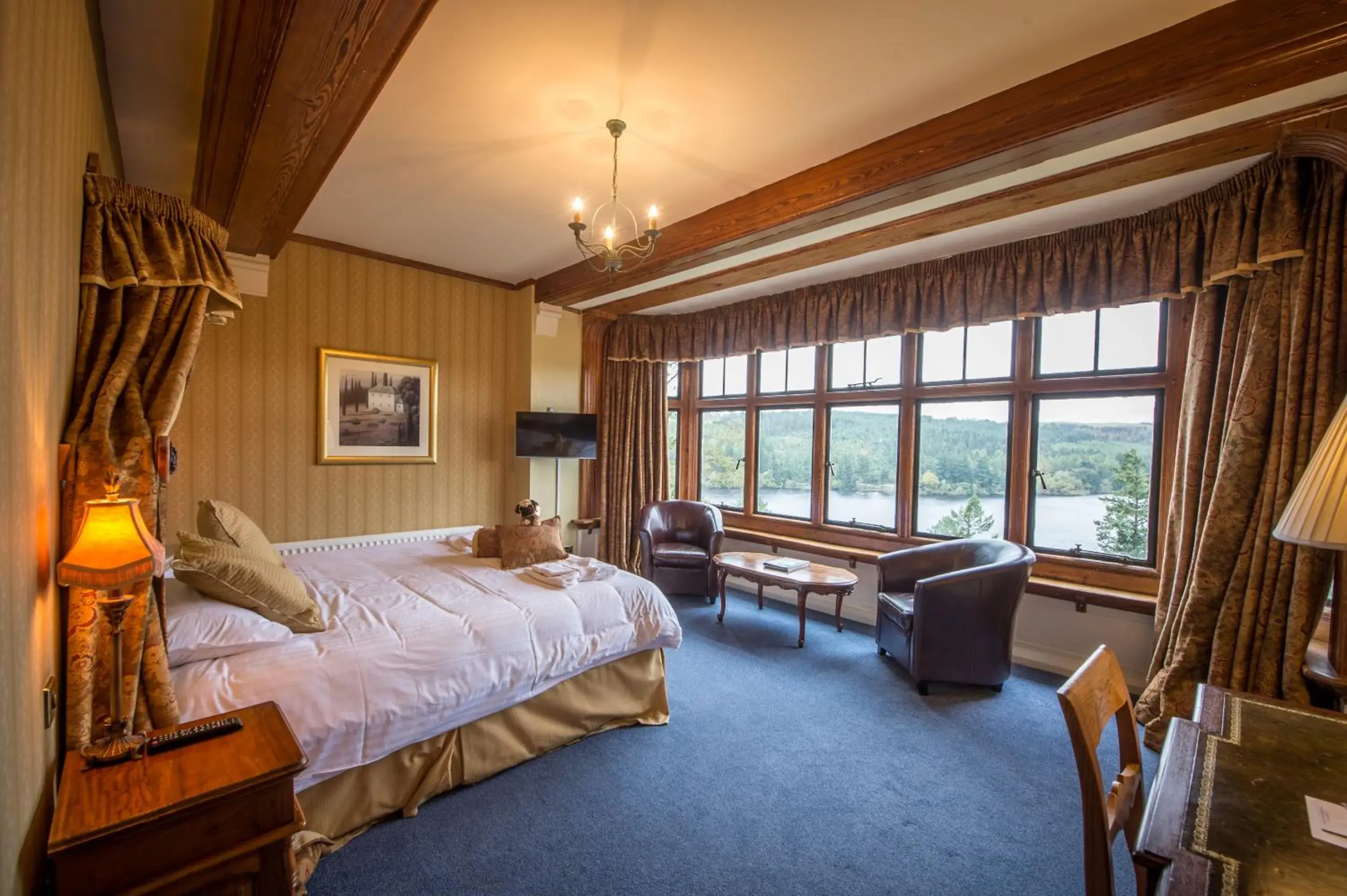 Premier Lake View Room in Lake Vyrnwy Hotel & Spa Premier Lake View Room in Lake Vyrnwy Hotel & Spa