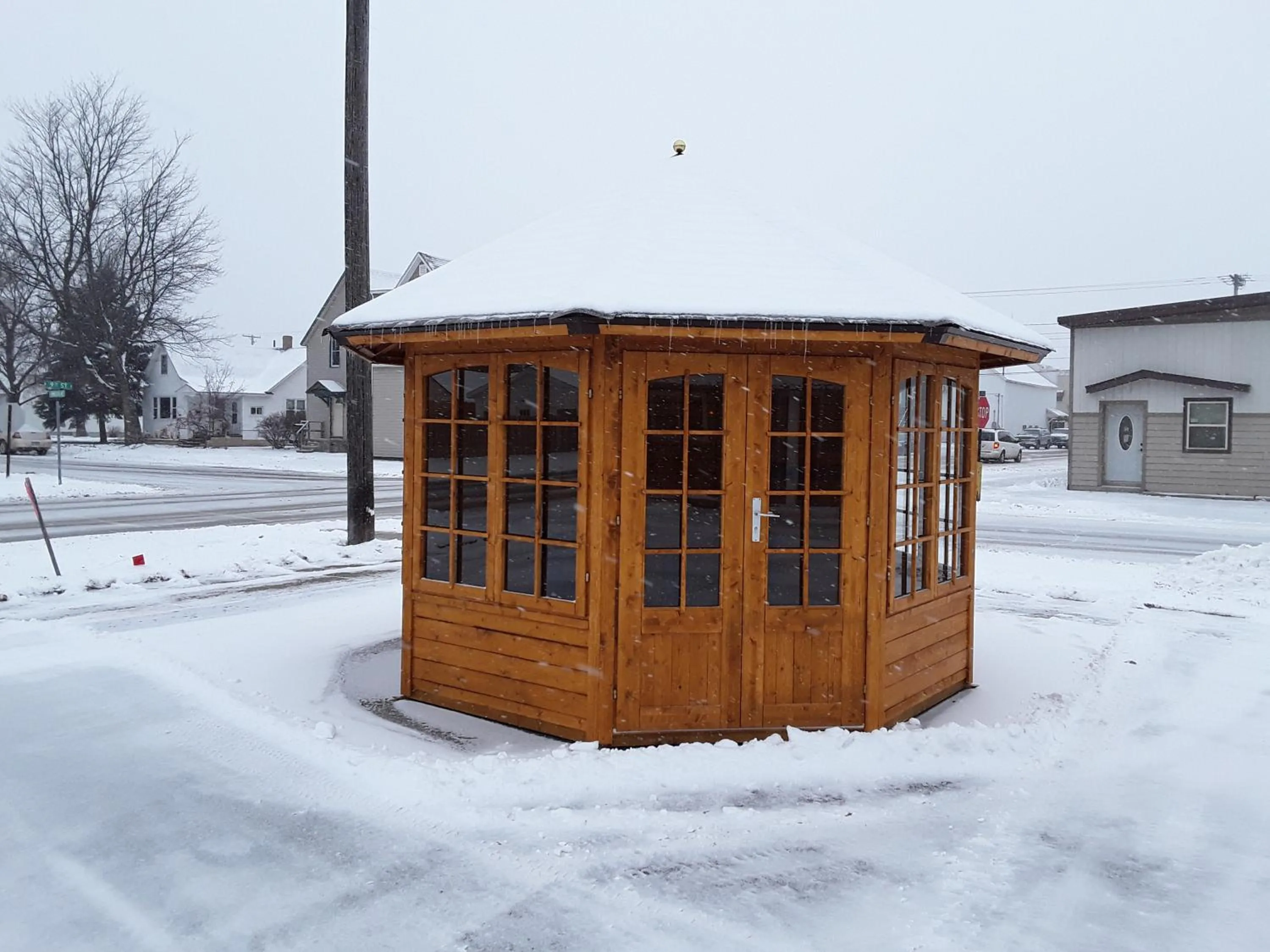 Winter in Gladstone Motel