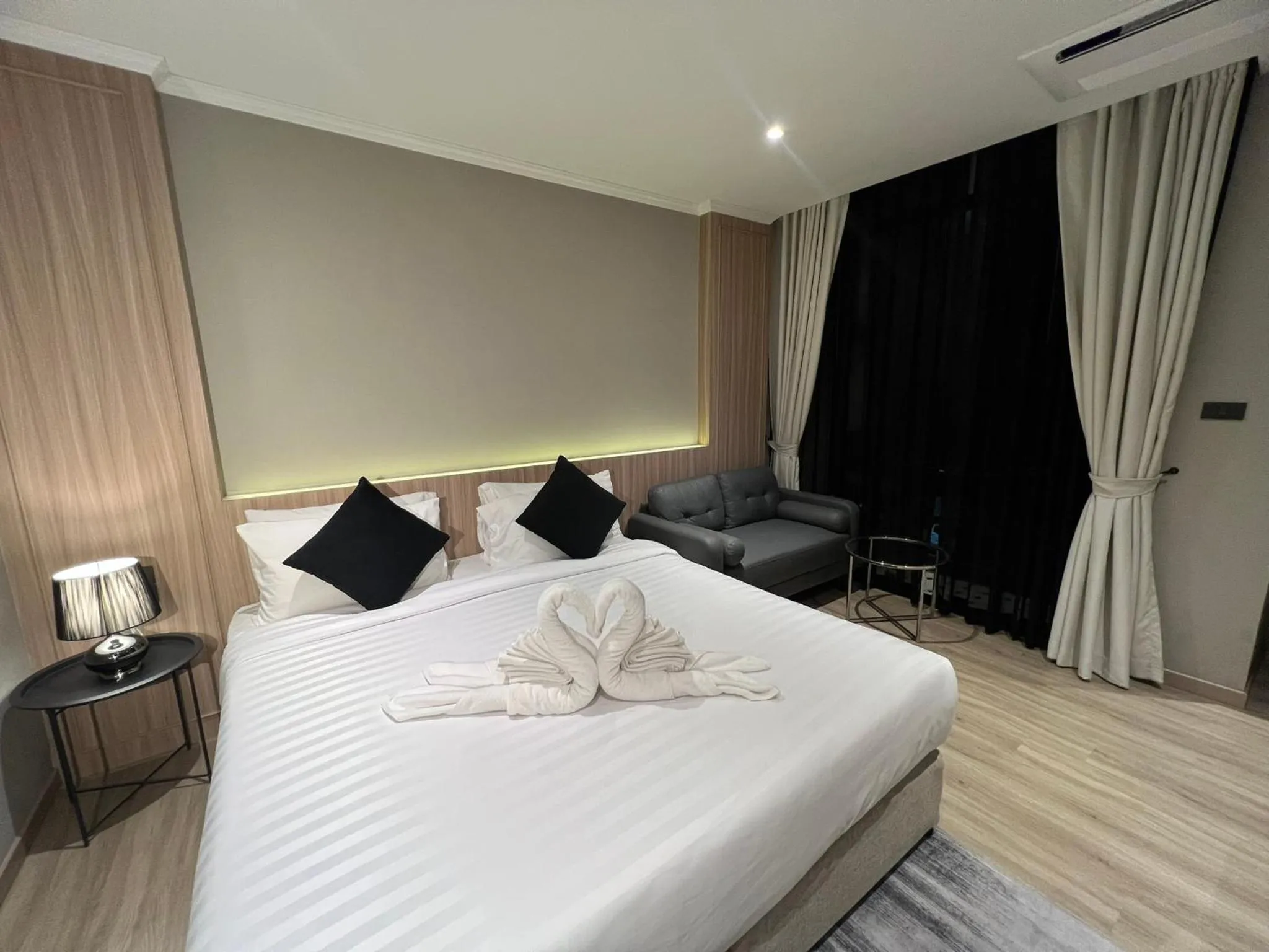 Bed in Carrara Hotel Hatyai