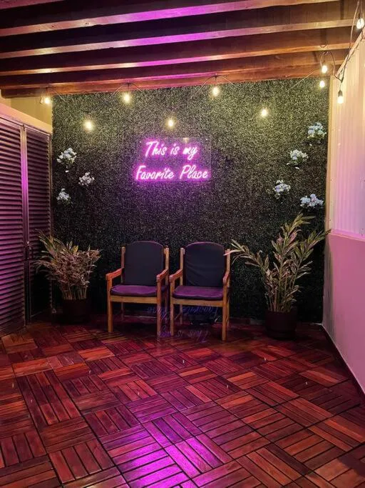 Patio in Hermoso Penthouse Rooftop con alberca