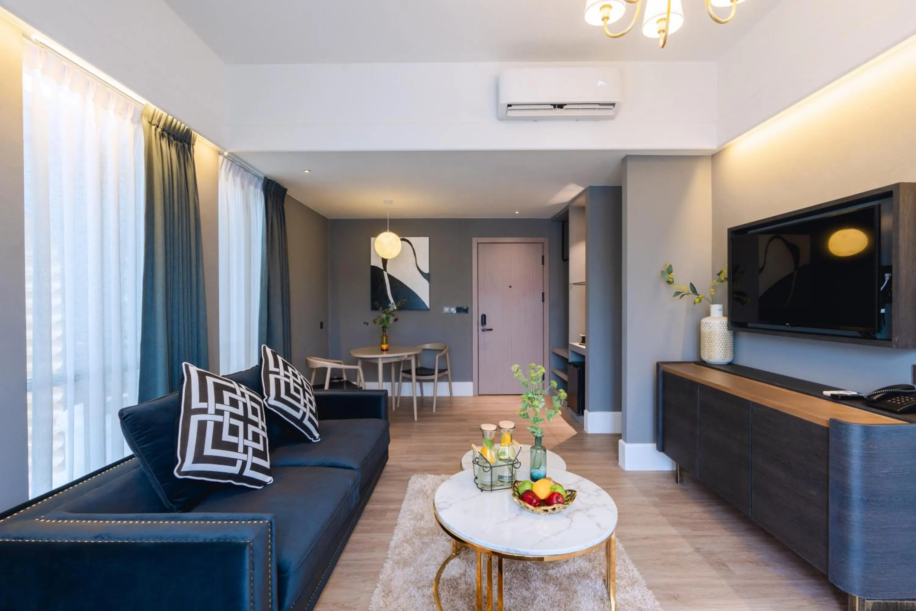 TV and multimedia in Bandalo Boutique Hotel - Patong Beach Road