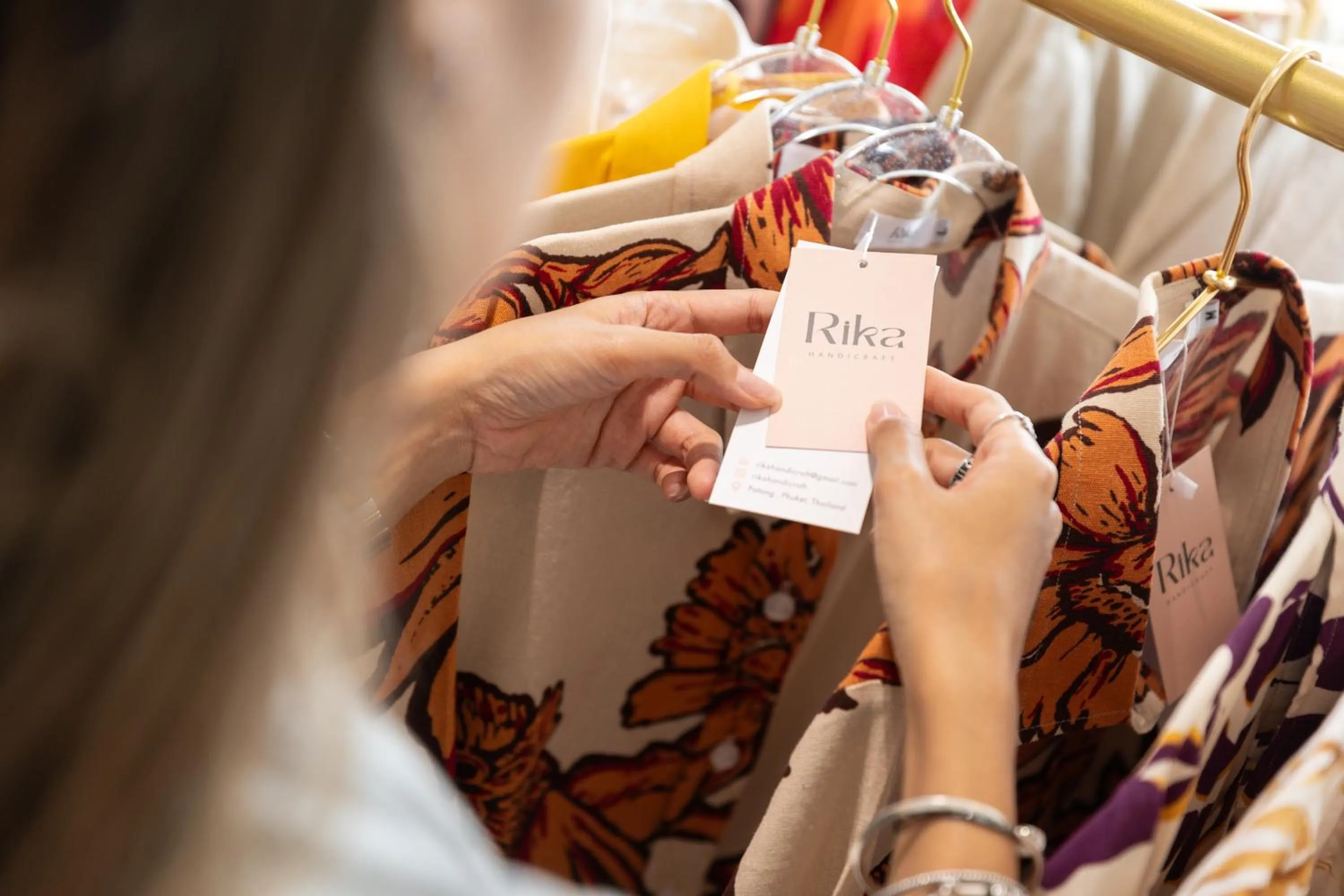 On-site shops in Bandalo Boutique Hotel - Patong Beach Road