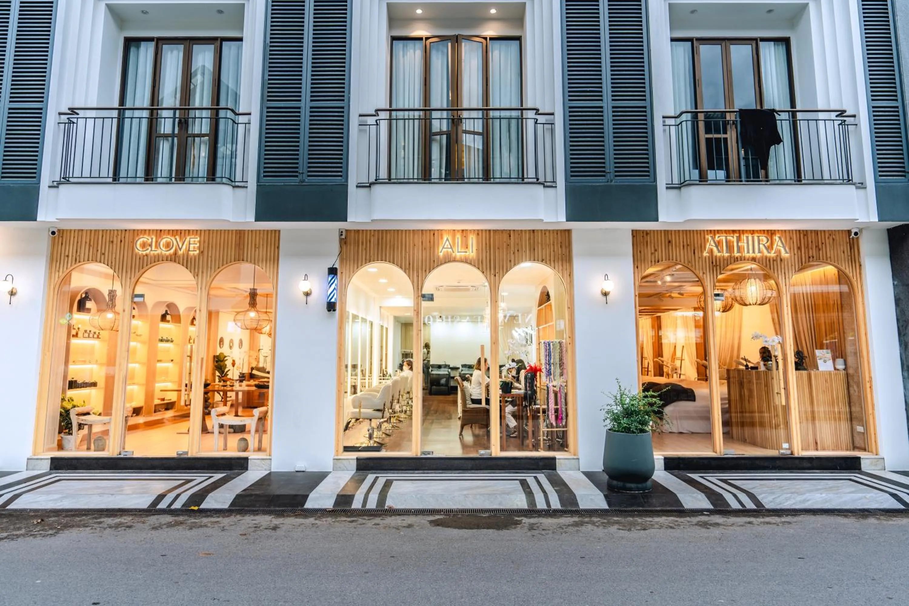 On-site shops in Bandalo Boutique Hotel - Patong Beach Road