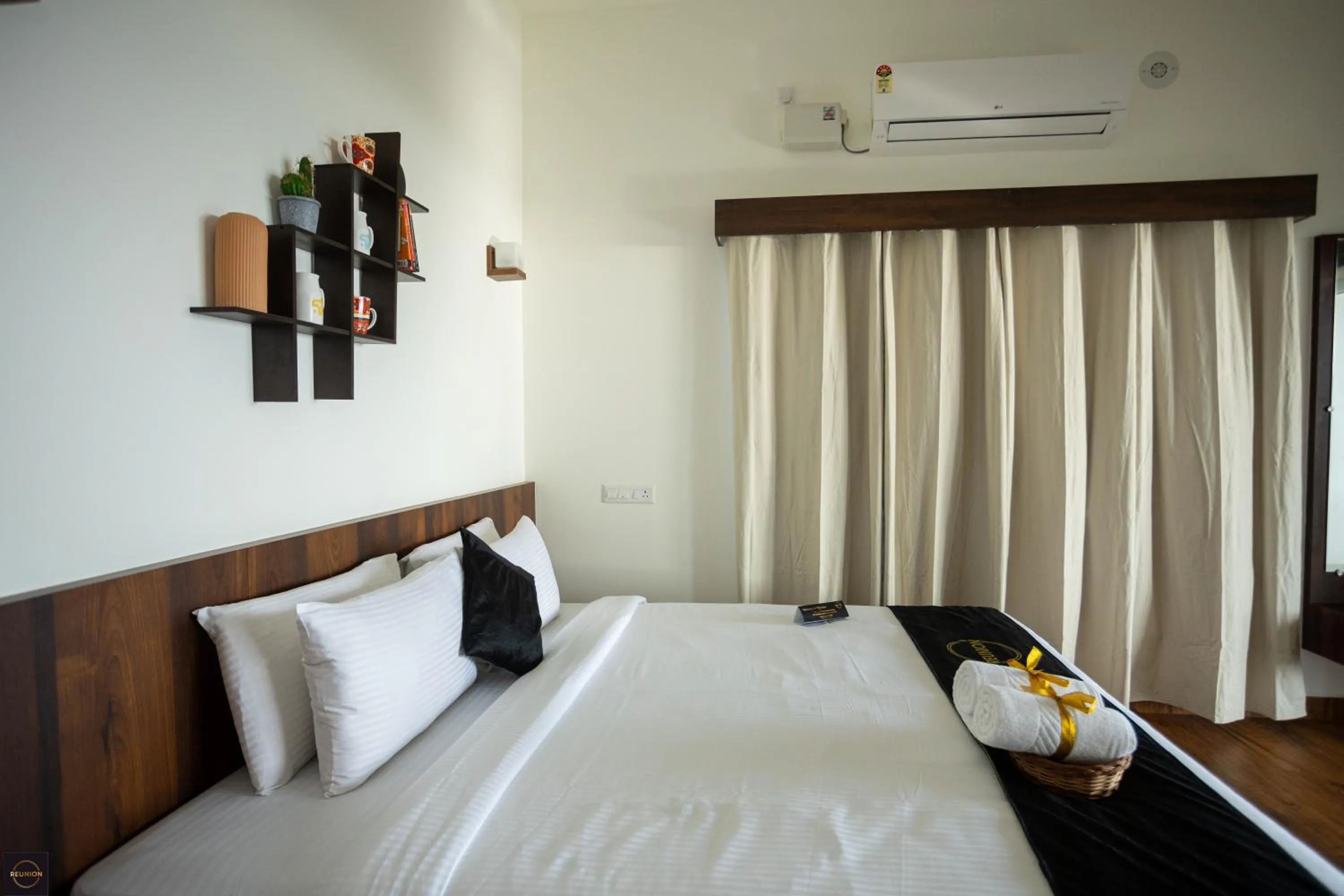 Bed in Reunion Ocean Manor - Beach House