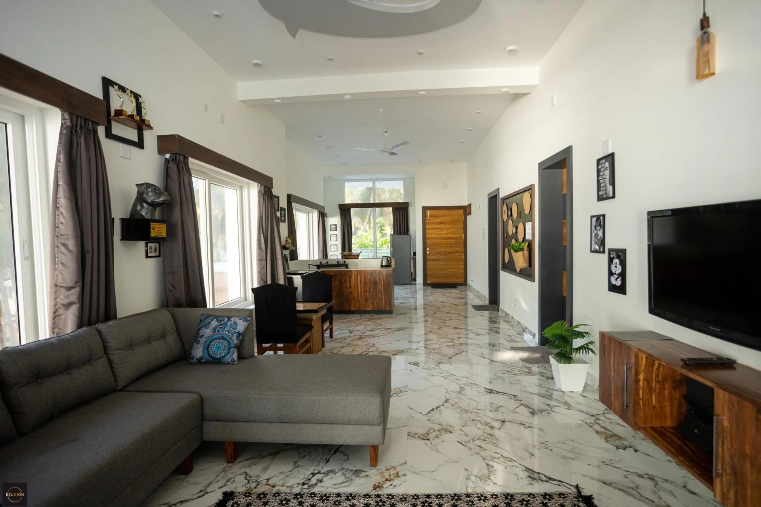 Reunion Ocean Manor - Beach House