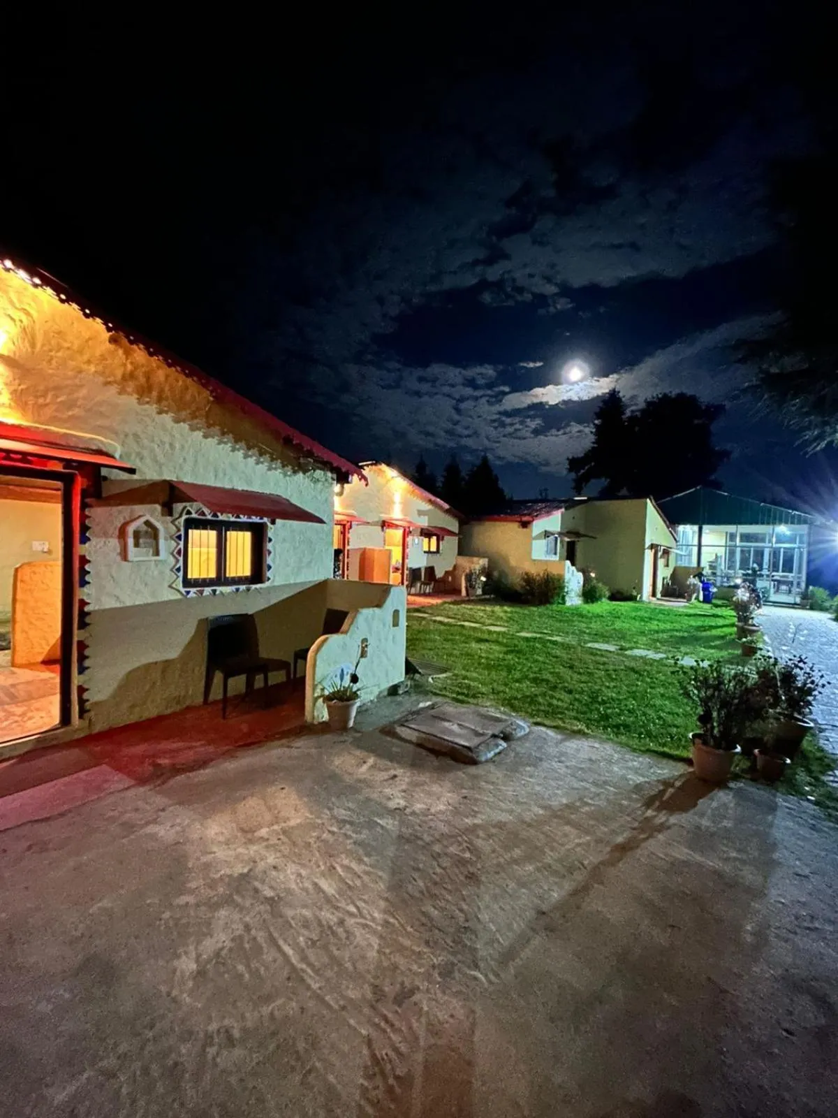 Property building in Kana Mud An Ethnic Village Resort - Beautiful View of Gangotri Mountains