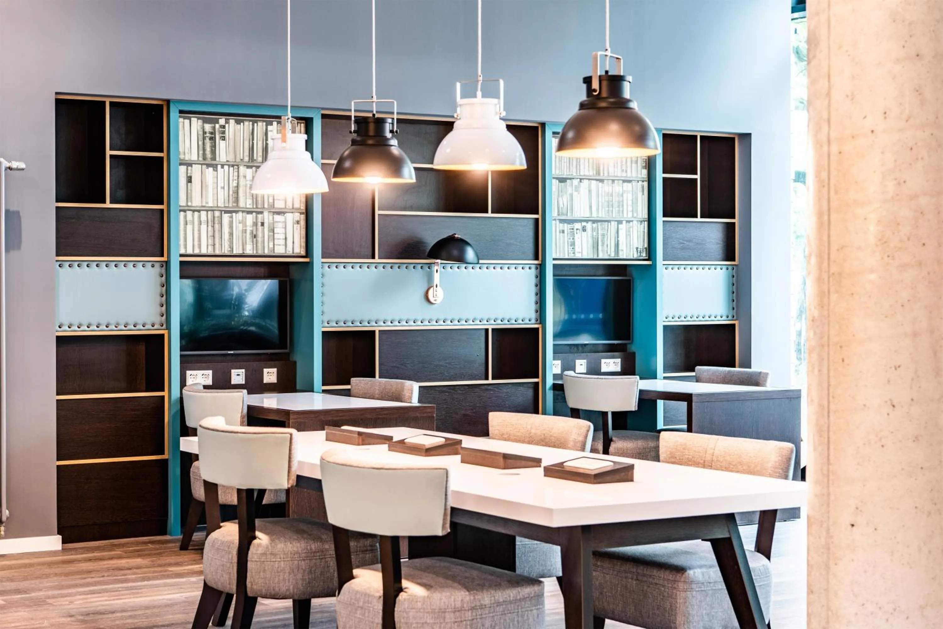 Business facilities in Premier Inn Hannover City University