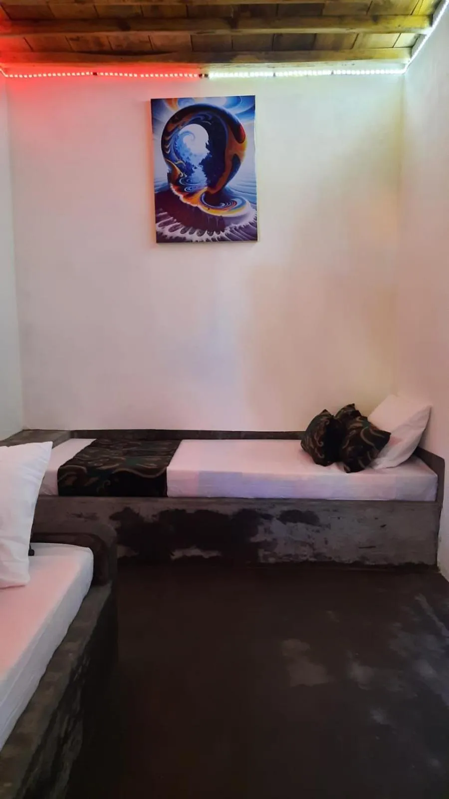 Bed in Rumah Nalu surf camp