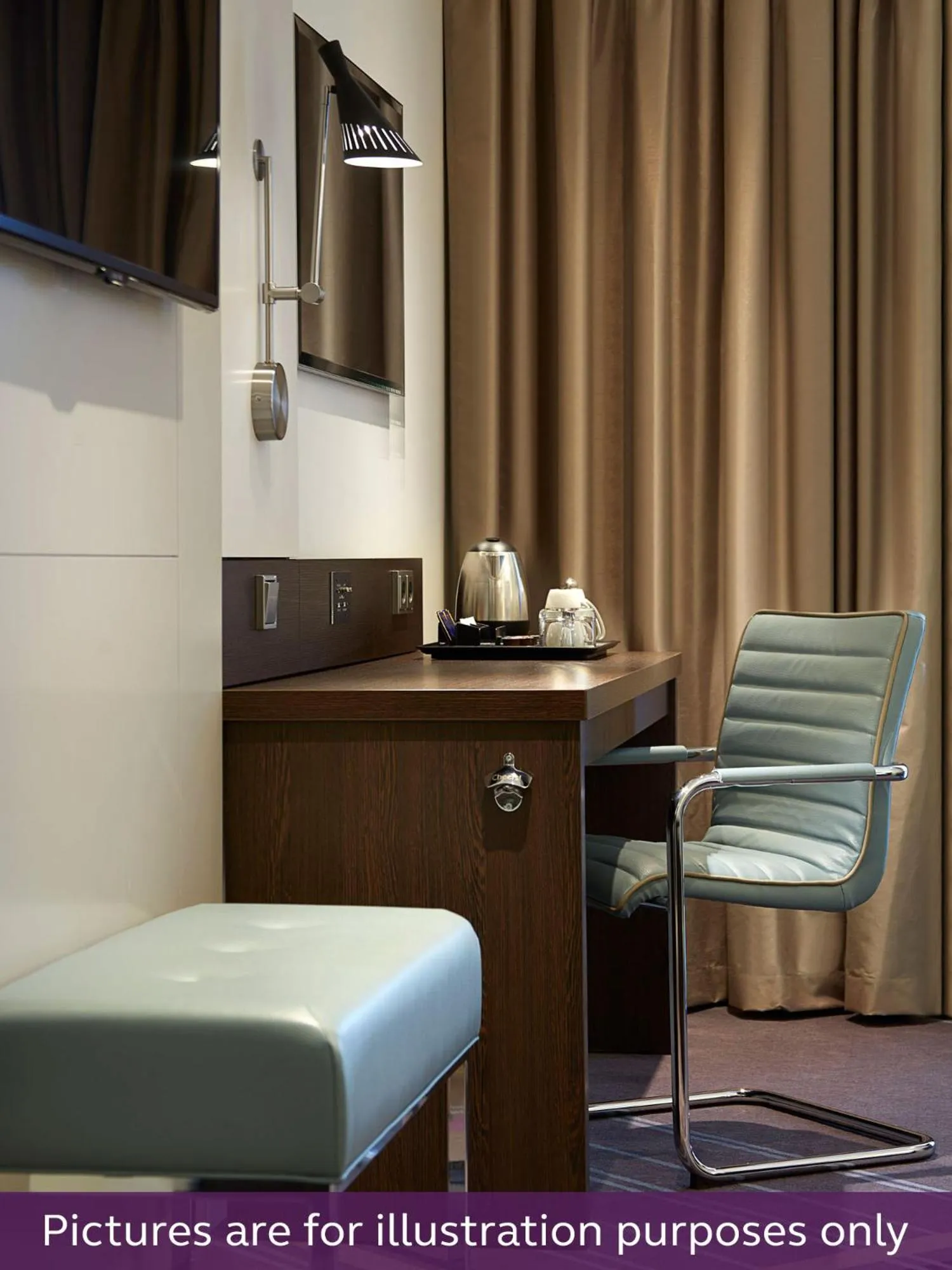 Coffee/tea facilities in Premier Inn Heidelberg City Bahnstadt