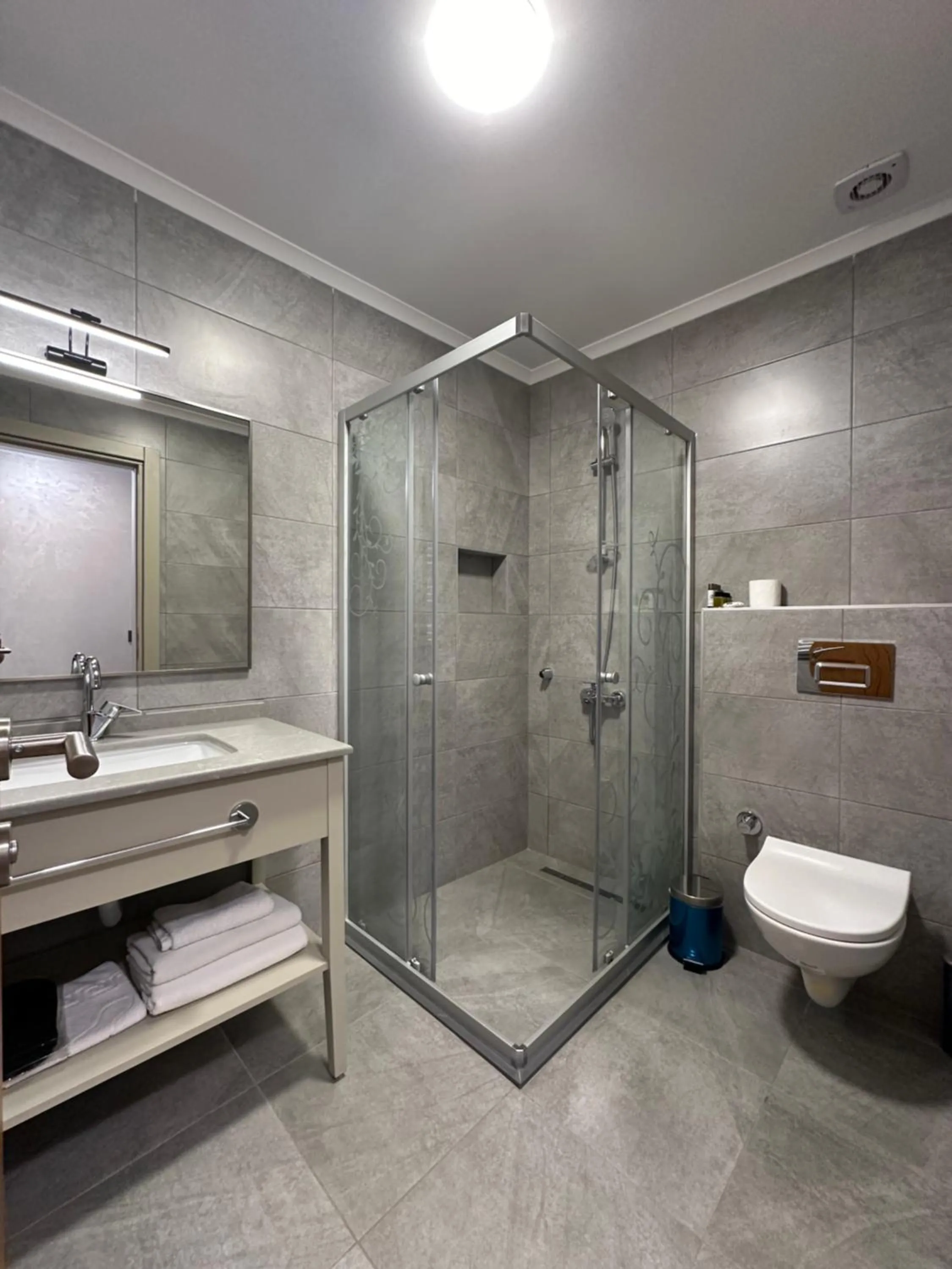 Shower in Boutique Dedem Hotel Sultanahmet