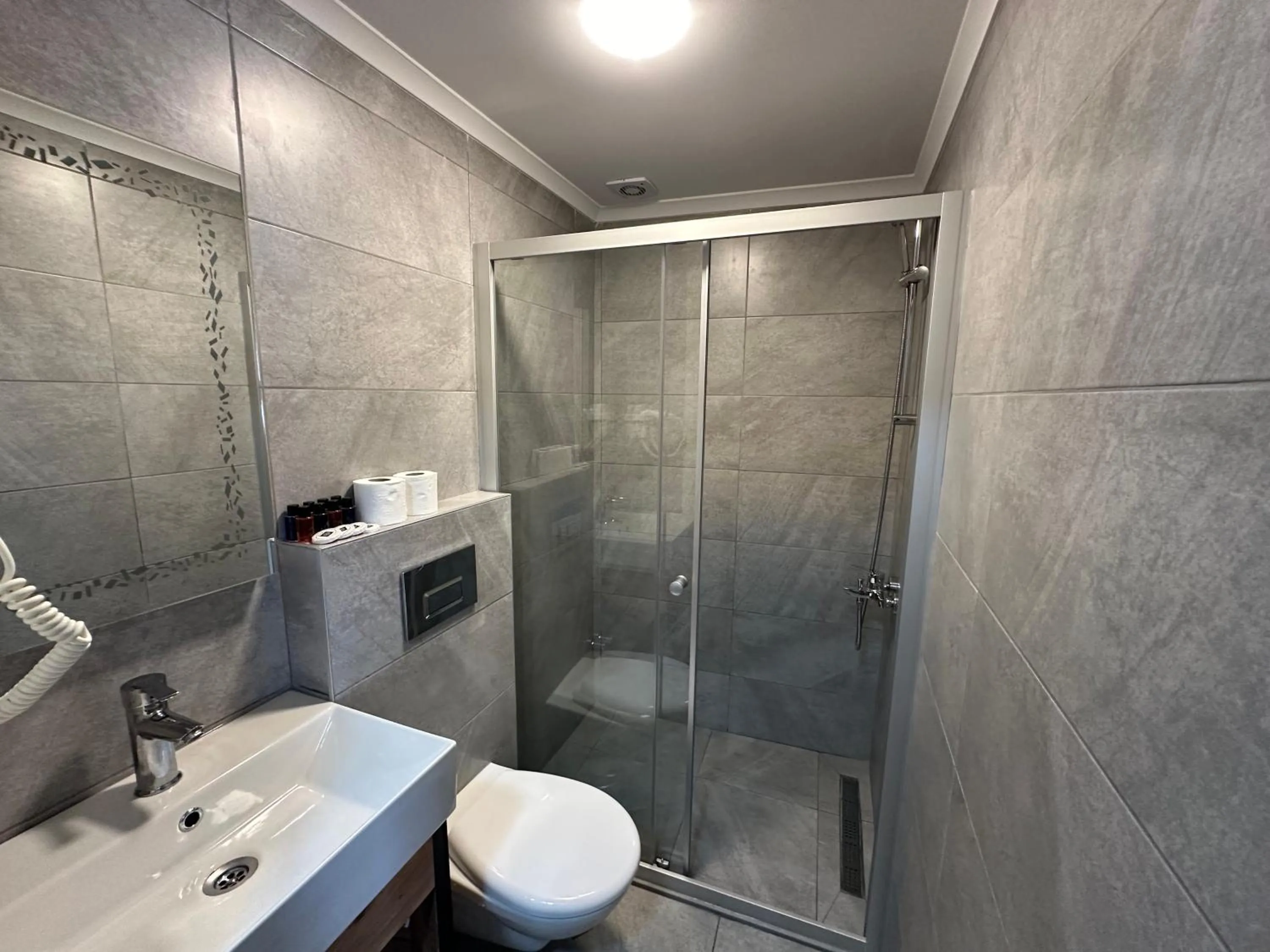 Shower in Boutique Dedem Hotel Sultanahmet