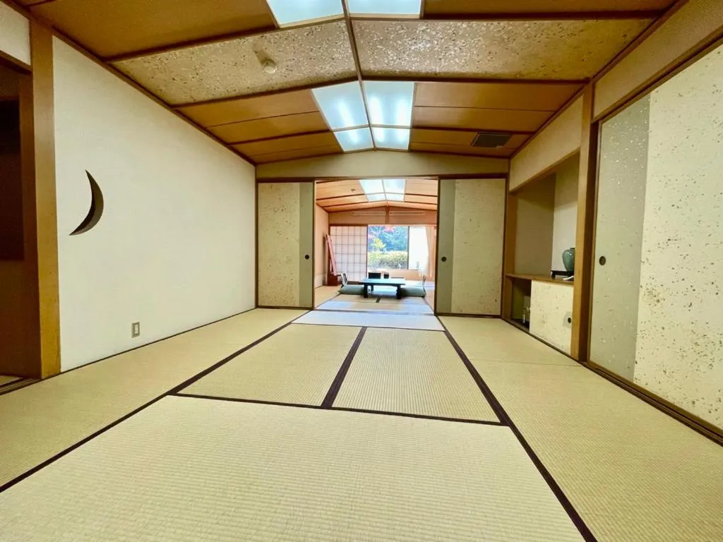 Living room in Izu Katsura no Izumi Onsen