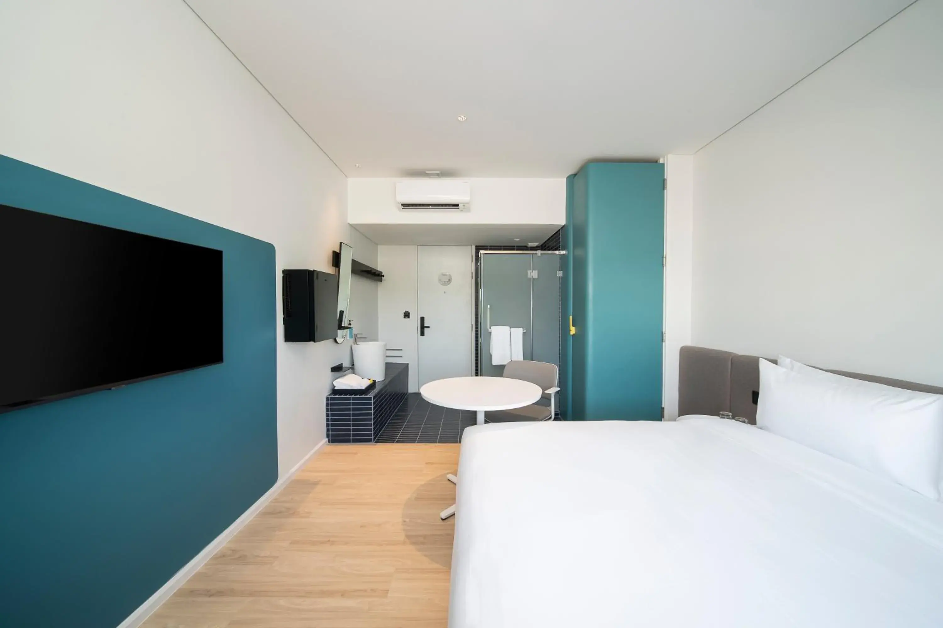 Standard Double Room in GO Hotel Si Racha at Central Si Racha Standard Double Room in GO Hotel Si Racha at Central Si Racha