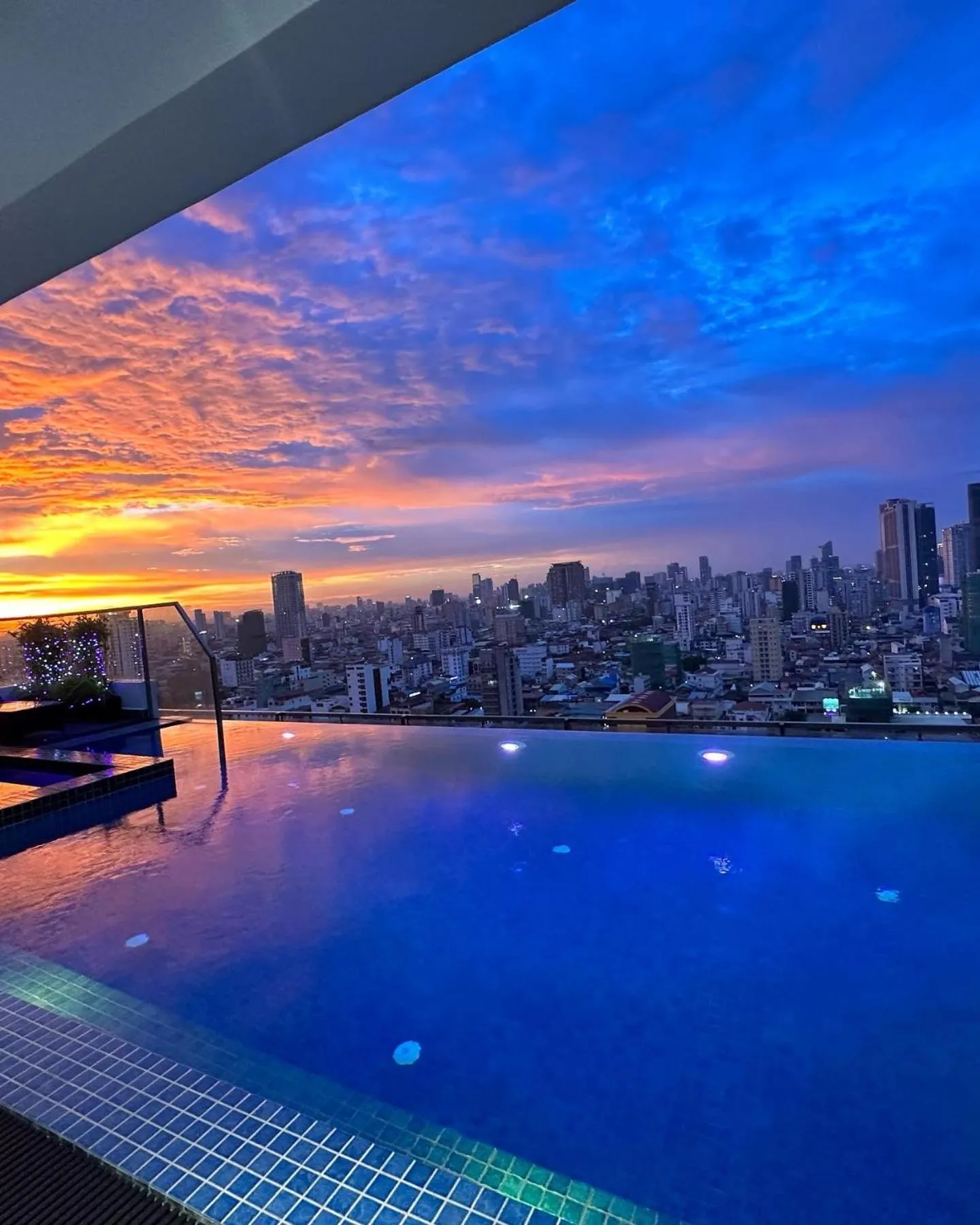 Swimming pool in Parc21 Luxury Boutique Hotel