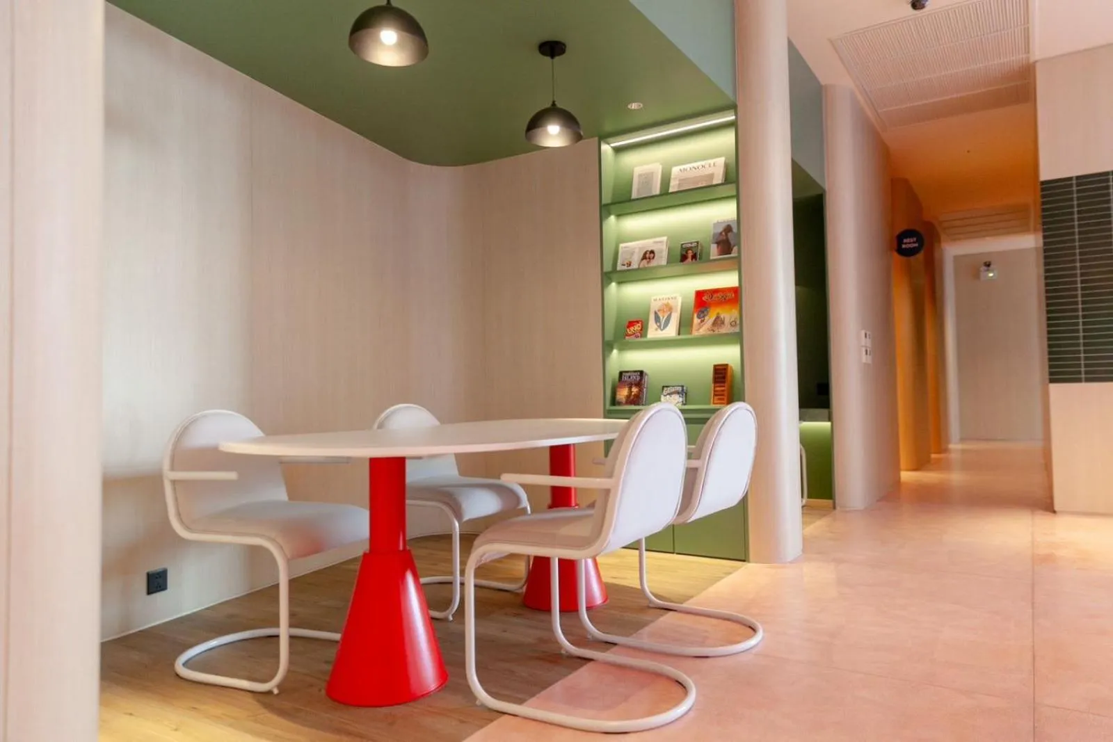 Restaurant/places to eat in GO Hotel Chonburi at Central Chonburi